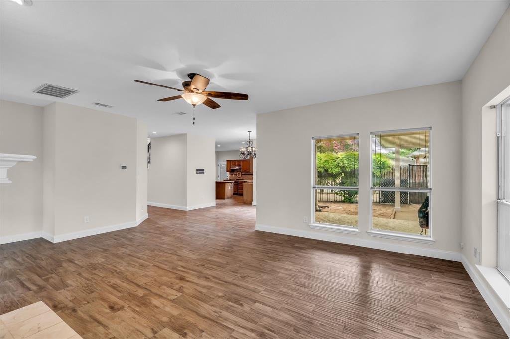 Grapevine, Texas, 76051, United States, 4 Bedrooms Bedrooms, ,4 BathroomsBathrooms,Residential,For Sale,1943655