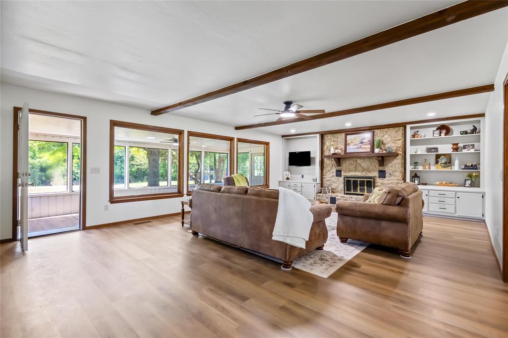 Oklahoma City, Oklahoma, 73179, United States, 4 Bedrooms Bedrooms, ,3 BathroomsBathrooms,Residential,For Sale,2048945