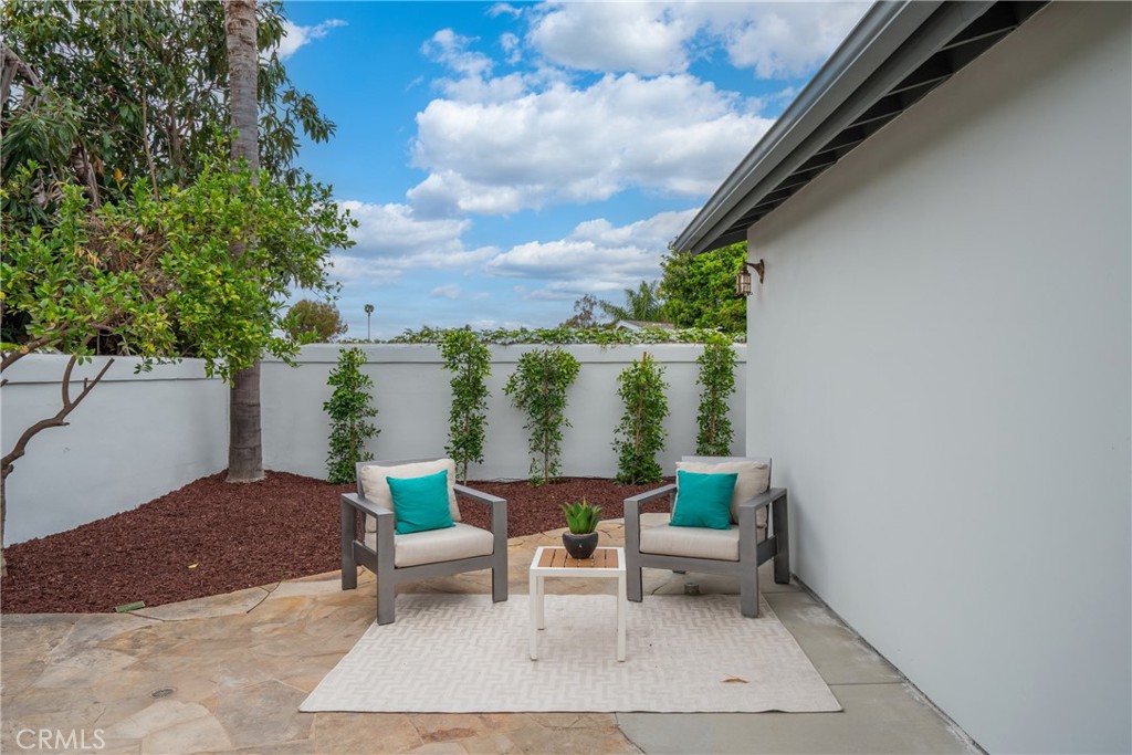 Mission Viejo, California, 92691, United States, 4 Bedrooms Bedrooms, ,4 BathroomsBathrooms,Residential,For Sale,1988966