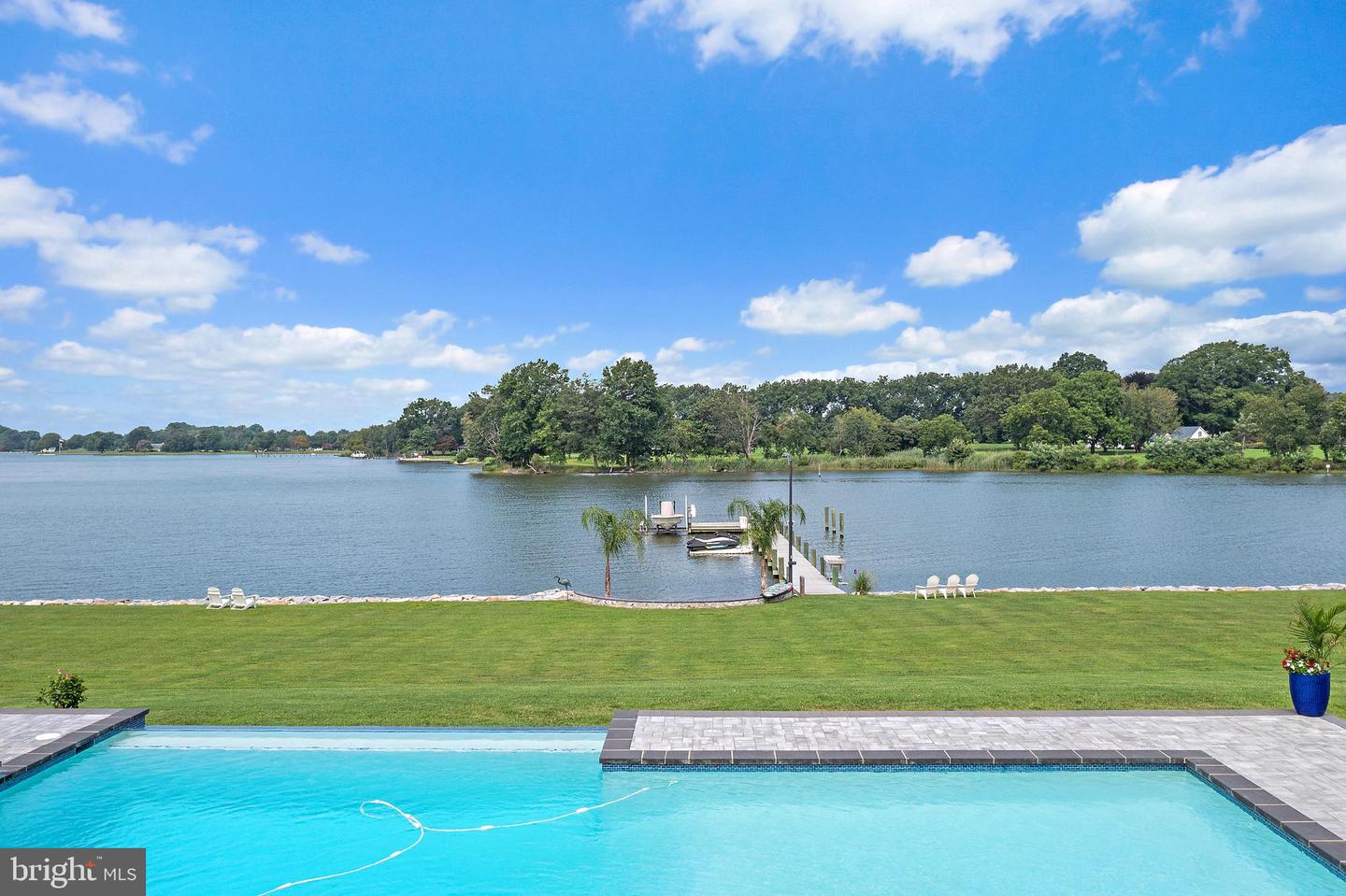 Queenstown, Maryland, 21658, United States, 5 Bedrooms Bedrooms, ,5 BathroomsBathrooms,Residential,For Sale,1907636