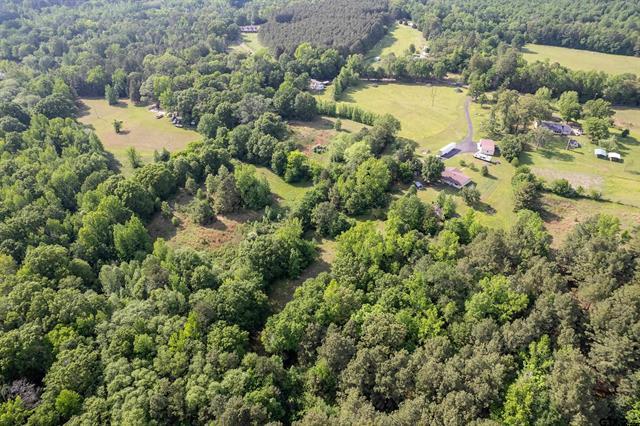 Big Sandy, Texas, 75755, United States, 3 Bedrooms Bedrooms, ,3 BathroomsBathrooms,Residential,For Sale,1873121