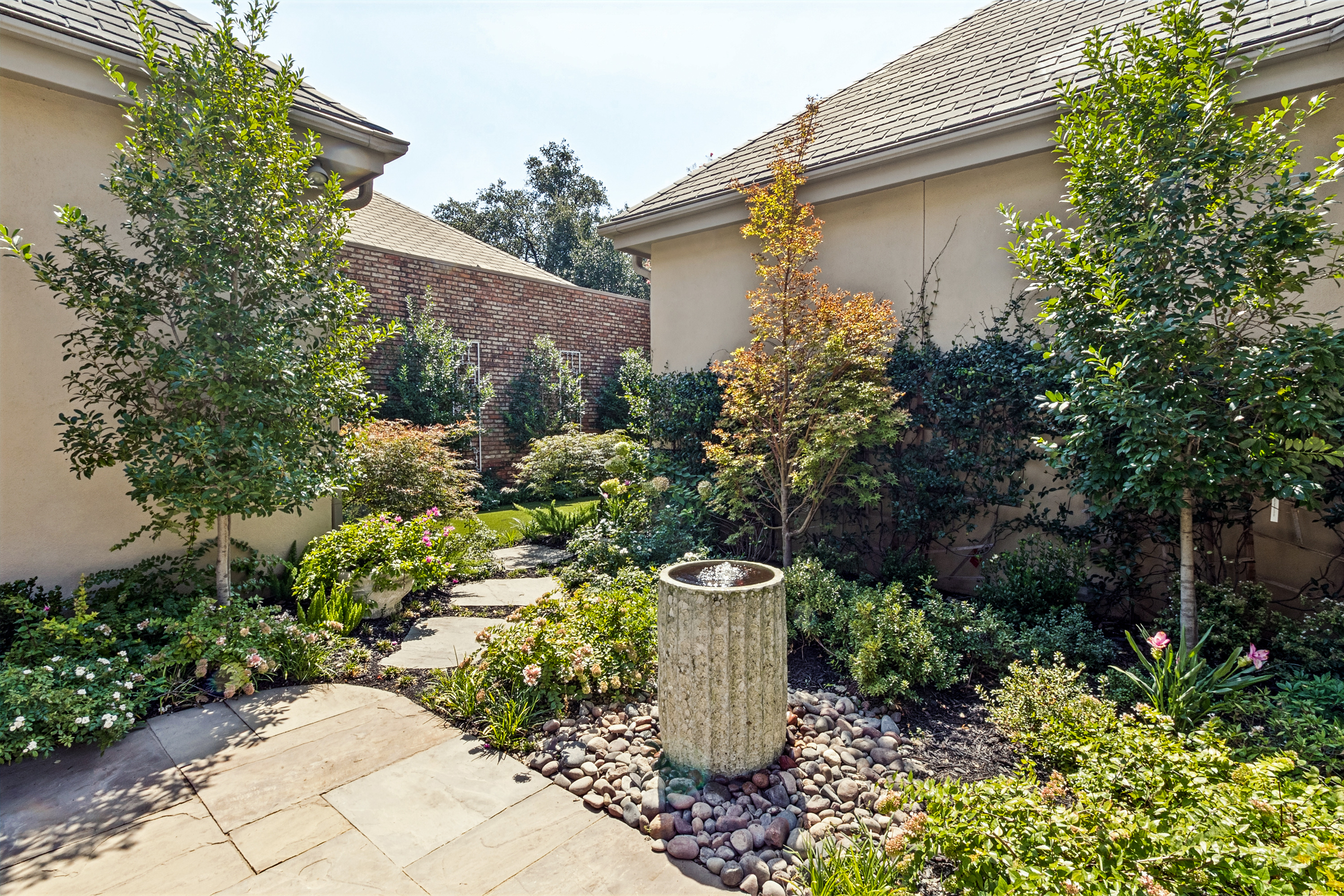  Caruth Homeplace Gem with Great Floor Plan, Large Rooms and Privacy - 物件實景