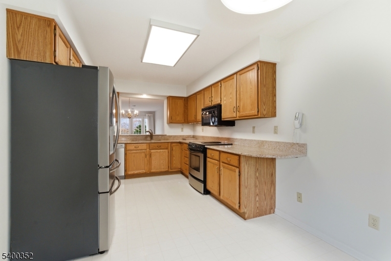 Lambertville City, New Jersey, 08530, United States, 3 Bedrooms Bedrooms, ,3 BathroomsBathrooms,Residential,For Sale,2002902