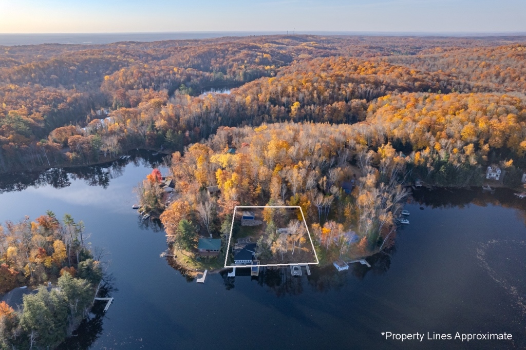 Gleason, Wisconsin, 54435, United States, 4 Bedrooms Bedrooms, ,3 BathroomsBathrooms,Residential,For Sale,1739351