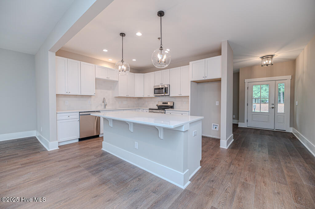 Pinehurst, North Carolina, 28374, United States, 4 Bedrooms Bedrooms, ,4 BathroomsBathrooms,Residential,For Sale,1897351