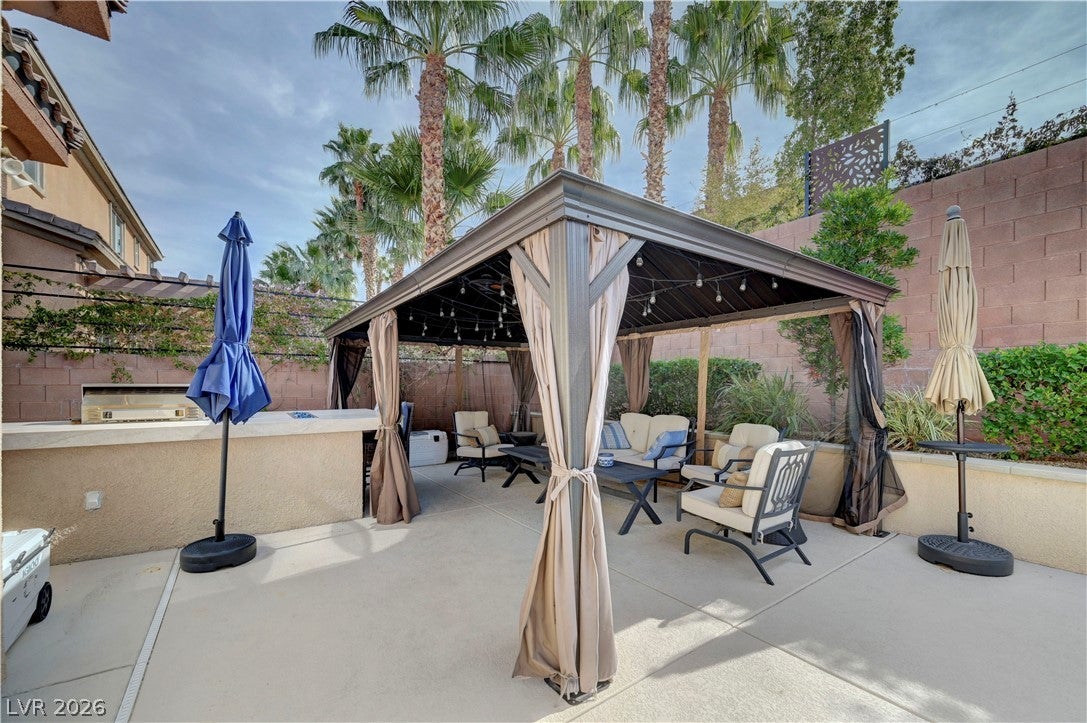 Henderson, Nevada, 89052, United States, 3 Bedrooms Bedrooms, ,3 BathroomsBathrooms,Residential,For Sale,2024085