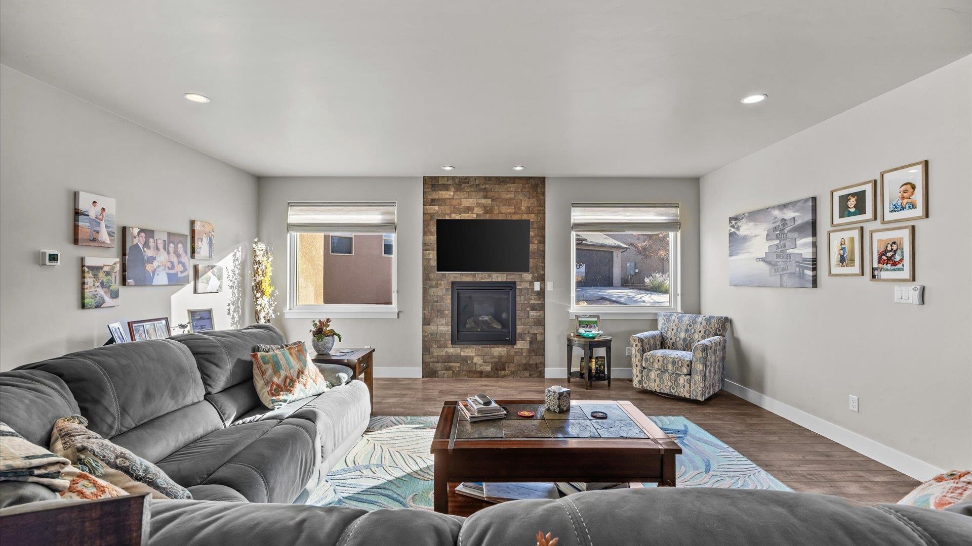 Grand Junction, Colorado, 81507, United States, 3 Bedrooms Bedrooms, ,3 BathroomsBathrooms,Residential,For Sale,1992865