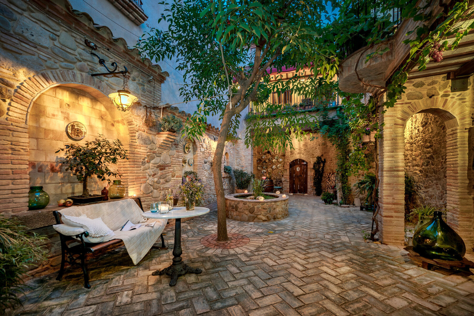  Historic 1887 townhouse with courtyard and a high quality restoration. - 物件實景
