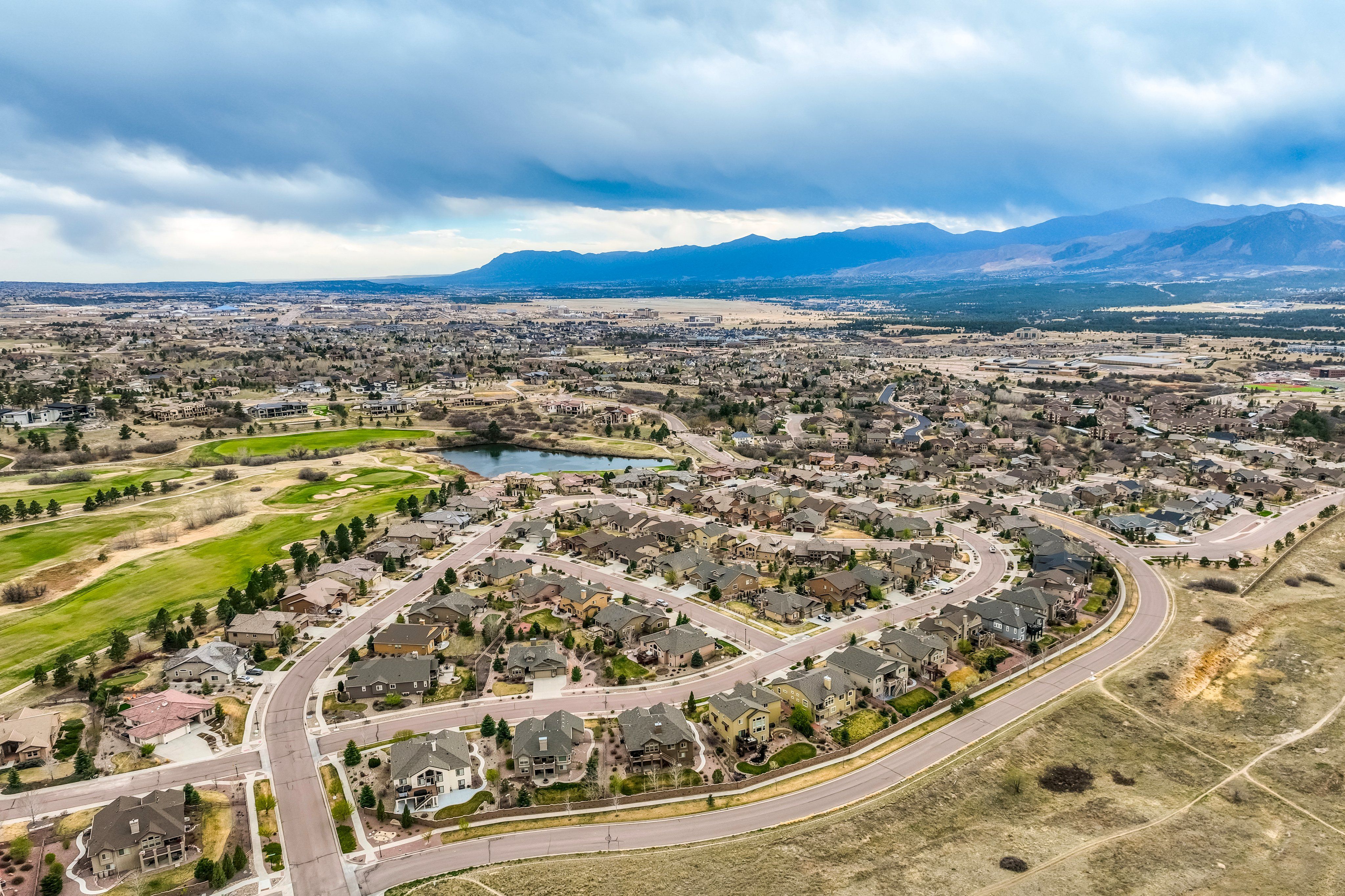  Elevated Living with Unmatched Pikes Peak Views in Flying Horse - 物件實景