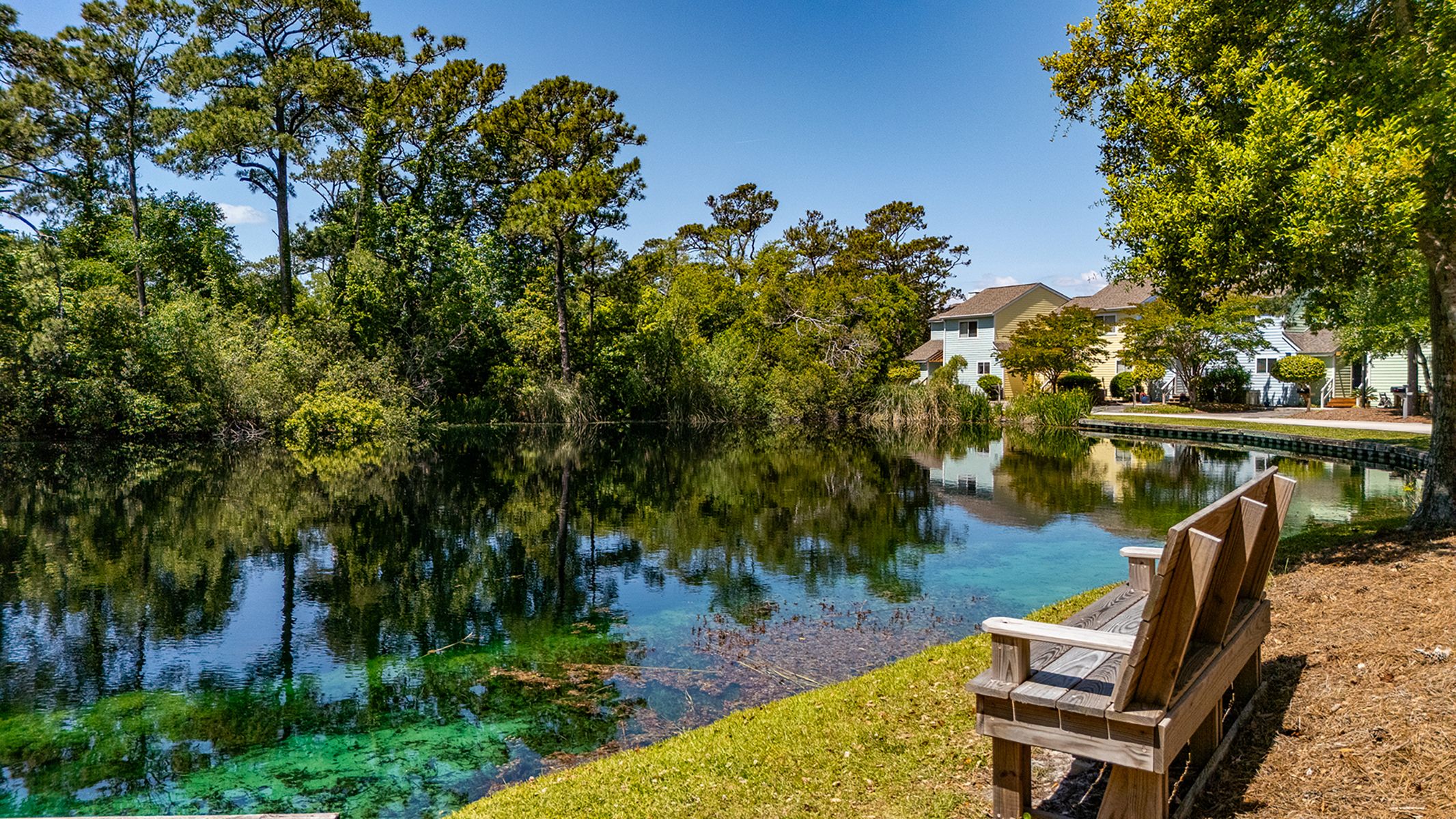  142 Lagoon Lane, Pine Knoll Shores, NC 28512 - 物件實景