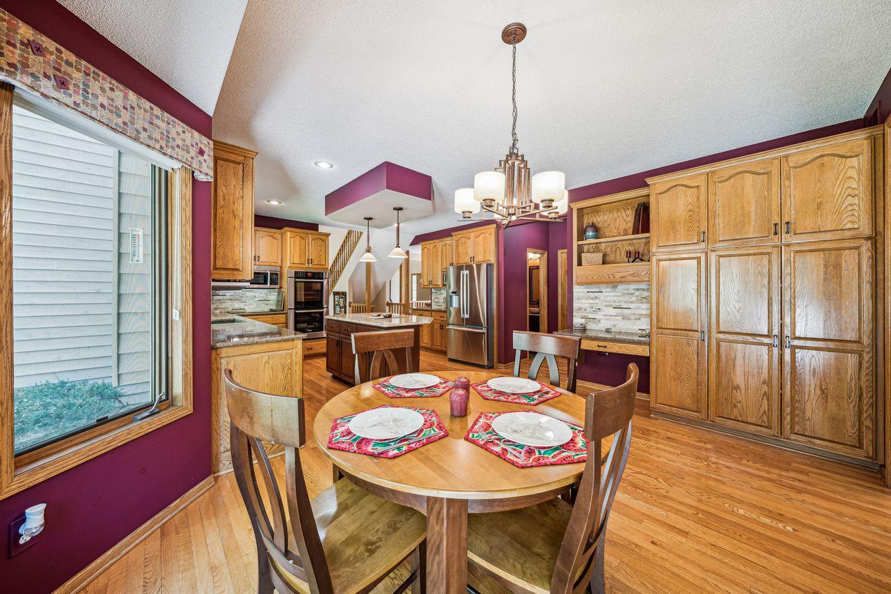 Lakeville, Minnesota, 55044, United States, 4 Bedrooms Bedrooms, ,3 BathroomsBathrooms,Residential,For Sale,1846490