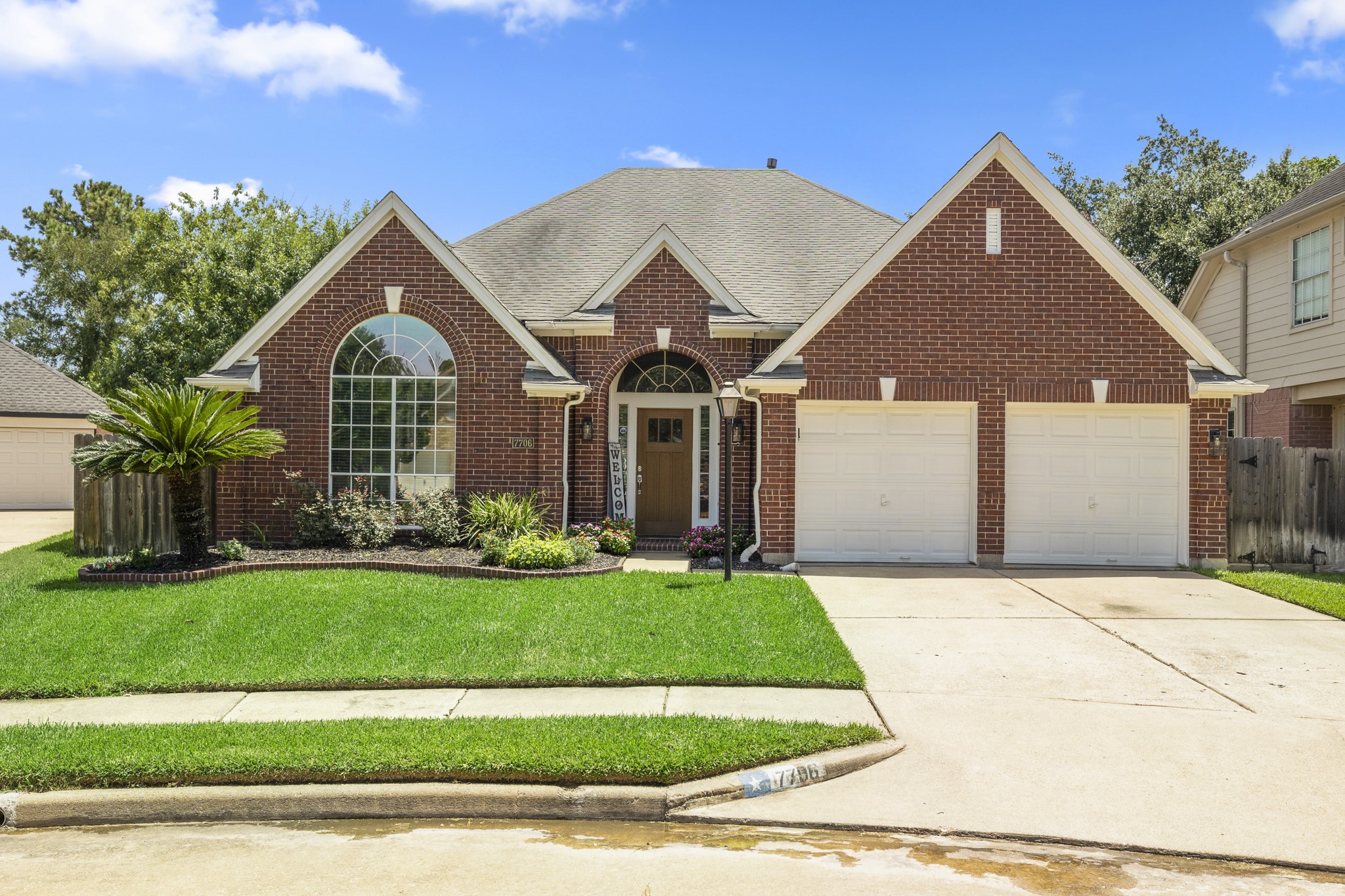 Lone Meadow Ct, Houston, TX 77095