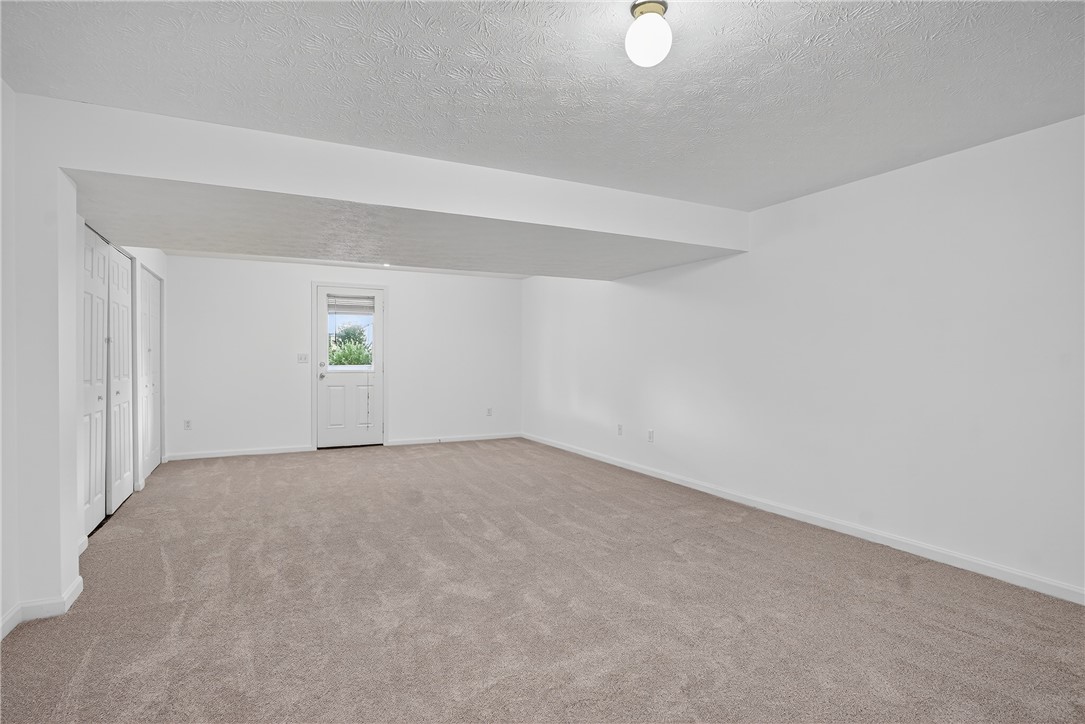 Richland, Pennsylvania, 15044, United States, 4 Bedrooms Bedrooms, ,4 BathroomsBathrooms,Residential,For Sale,1932266