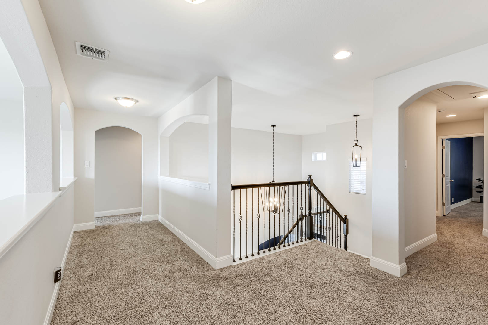 Cibolo, Texas, 78108, United States, 5 Bedrooms Bedrooms, ,4 BathroomsBathrooms,Residential,For Sale,2012398