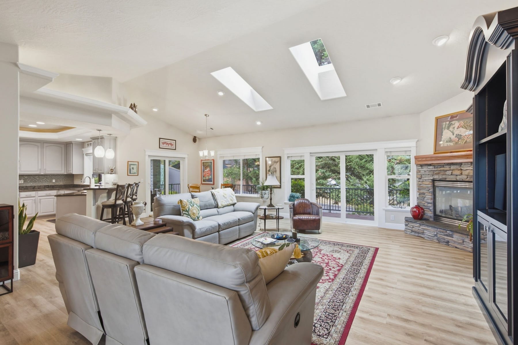  2212 SE Linden Lane Grants Pass, OR 97527 - 物件實景