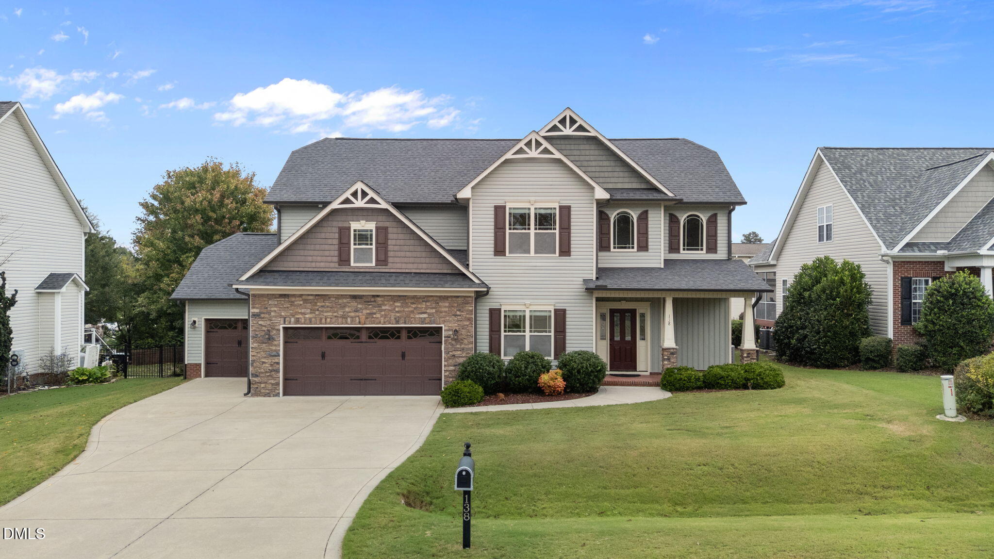 Clayton, North Carolina, 27527, United States, 4 Bedrooms Bedrooms, ,3 BathroomsBathrooms,Residential,For Sale,1959098