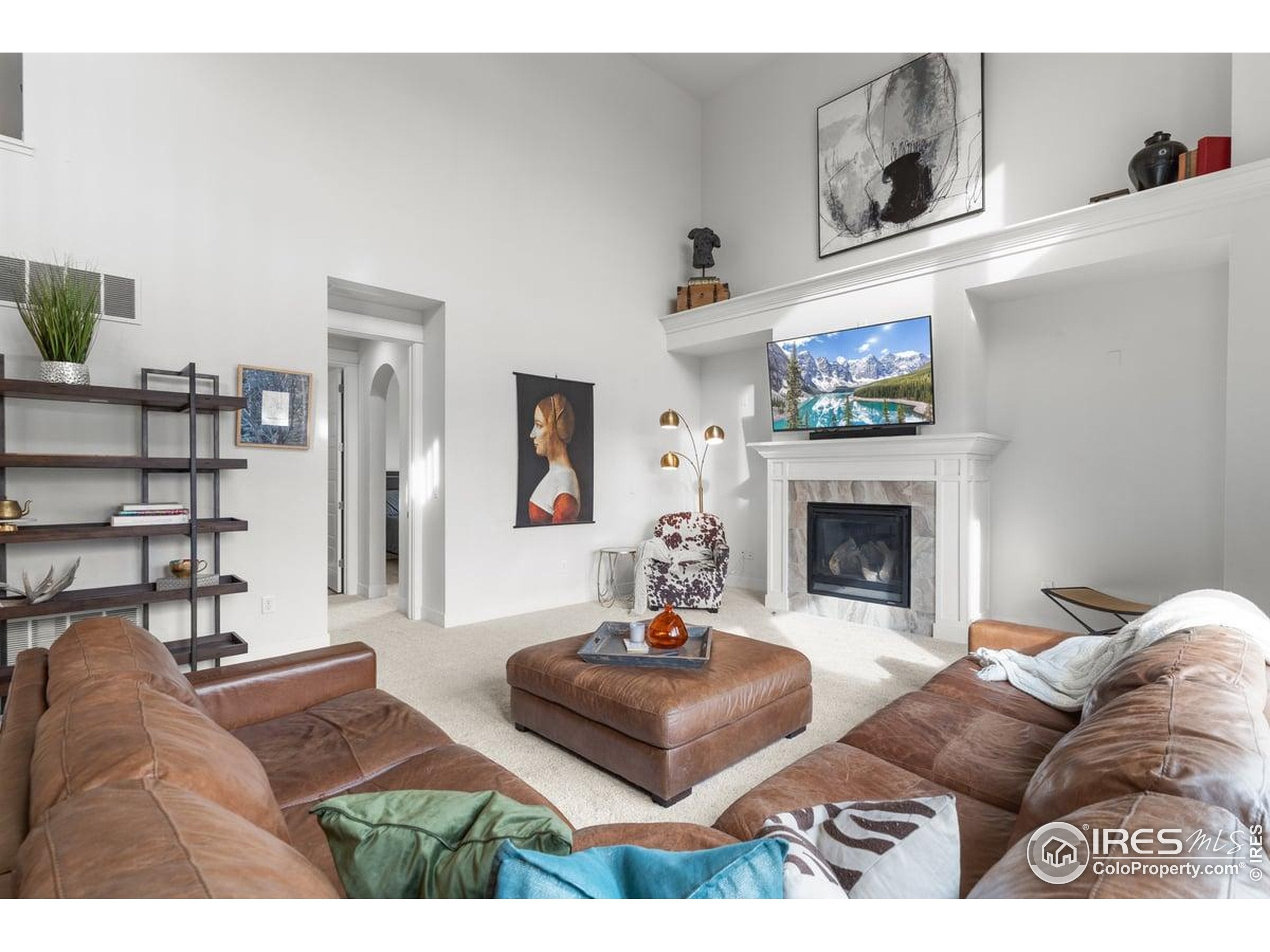 Windsor, Colorado, 80550, United States, 6 Bedrooms Bedrooms, ,4 BathroomsBathrooms,Residential,For Sale,1996243