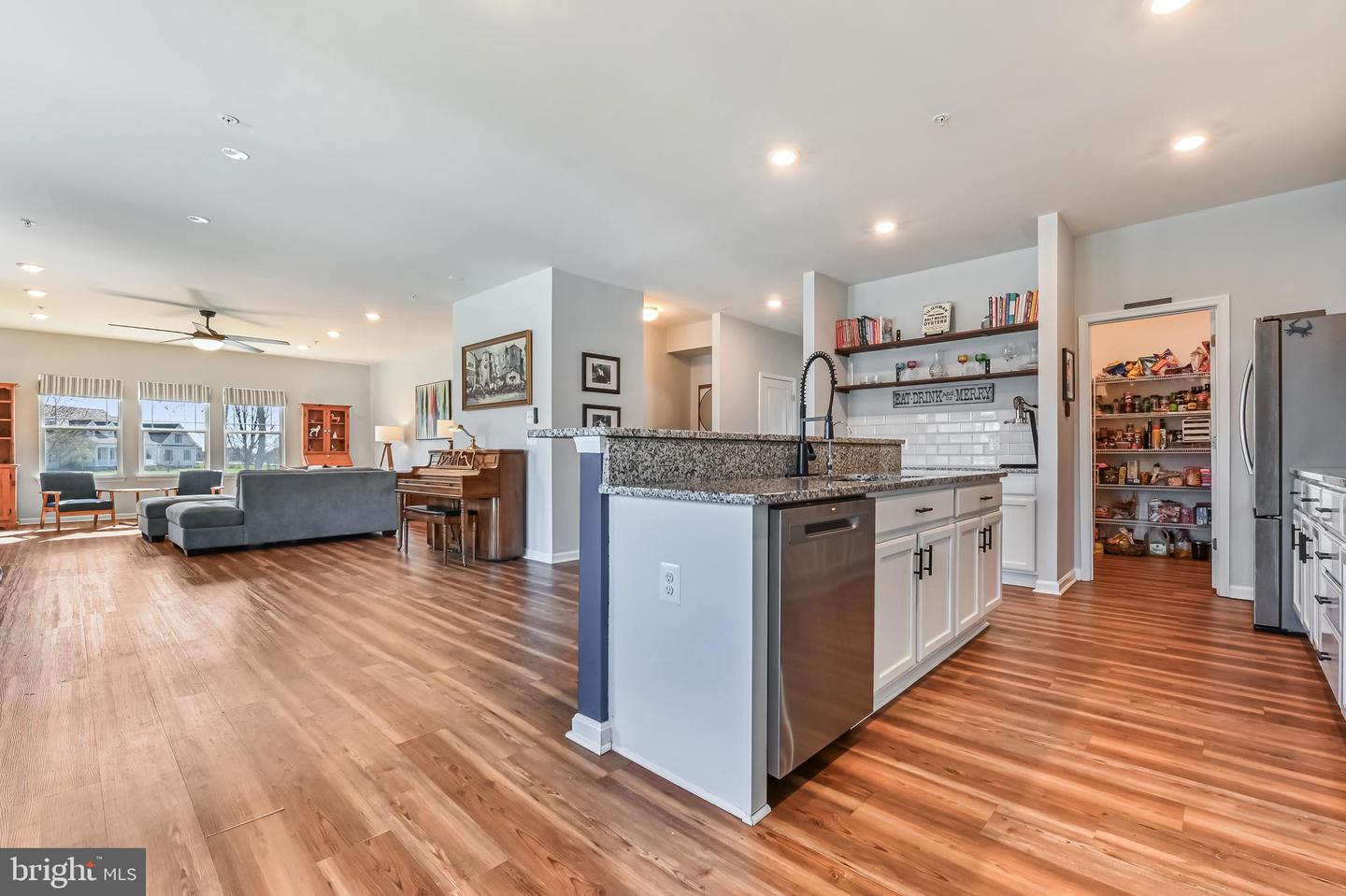 Tilghman, Maryland, 21671, United States, 5 Bedrooms Bedrooms, ,4 BathroomsBathrooms,Residential,For Sale,1753094