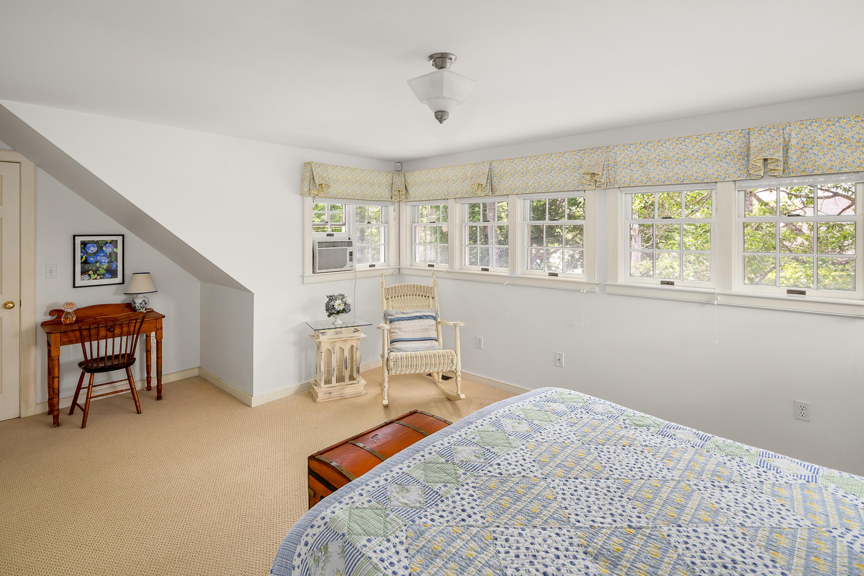  195 Beauchamp Point Road - 物件實景