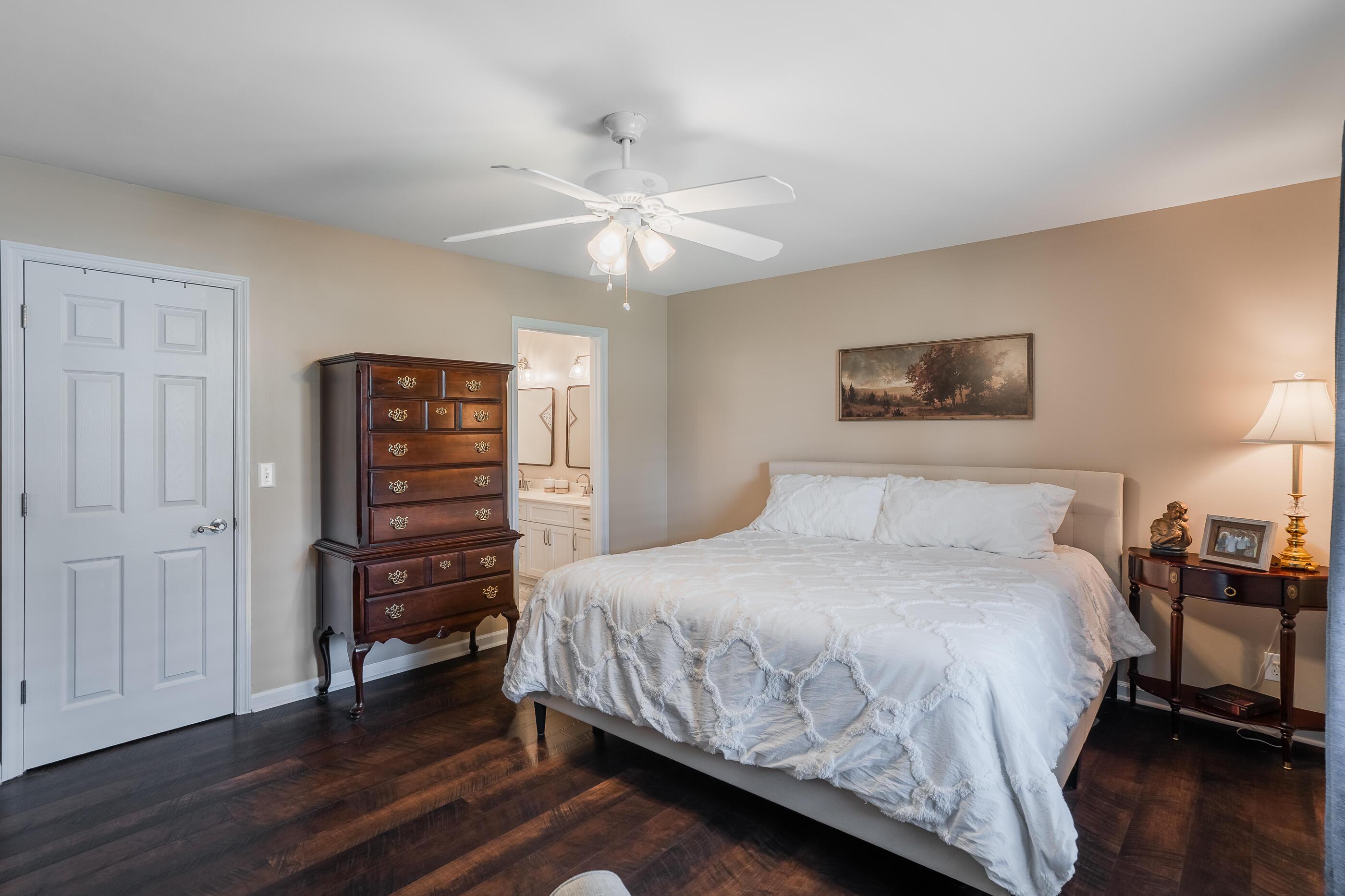 Chatsworth, Georgia, 30705, United States, 3 Bedrooms Bedrooms, ,3 BathroomsBathrooms,Residential,For Sale,1902480