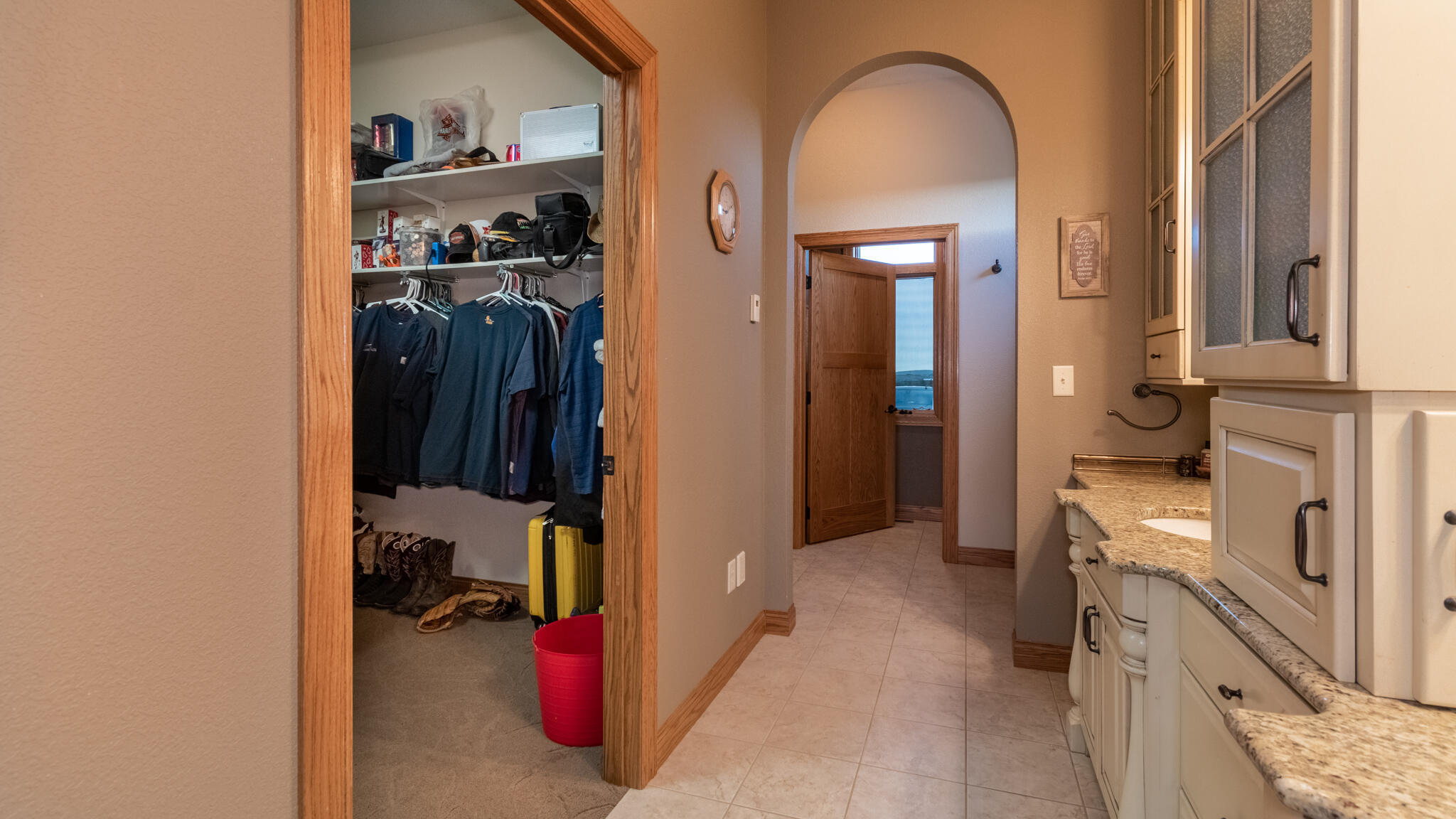 Beulah, North Dakota, 58523, United States, 4 Bedrooms Bedrooms, ,3 BathroomsBathrooms,Residential,For Sale,1780571