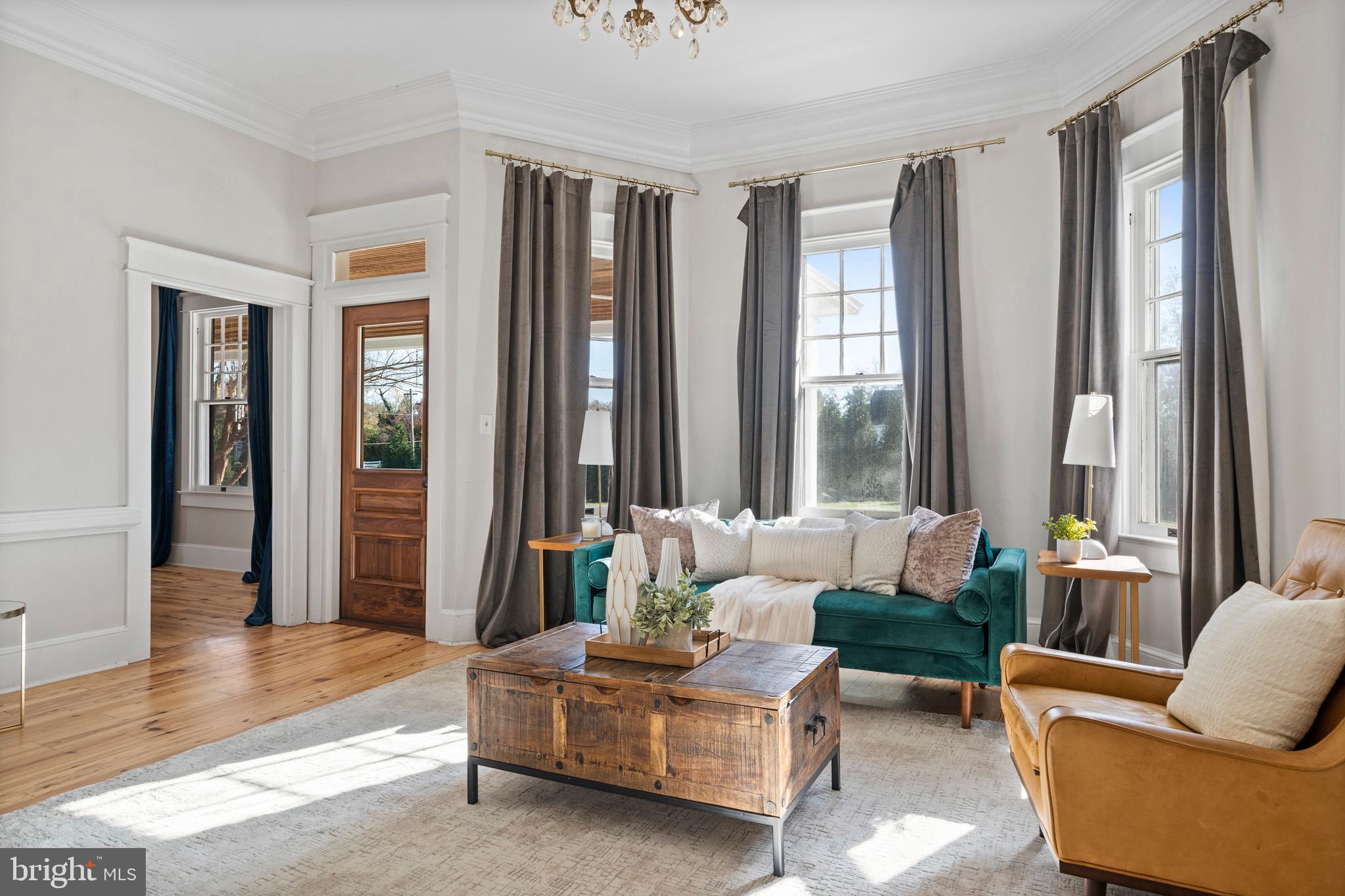 La Plata, Maryland, 20646, United States, 5 Bedrooms Bedrooms, ,4 BathroomsBathrooms,Residential,For Sale,1990245