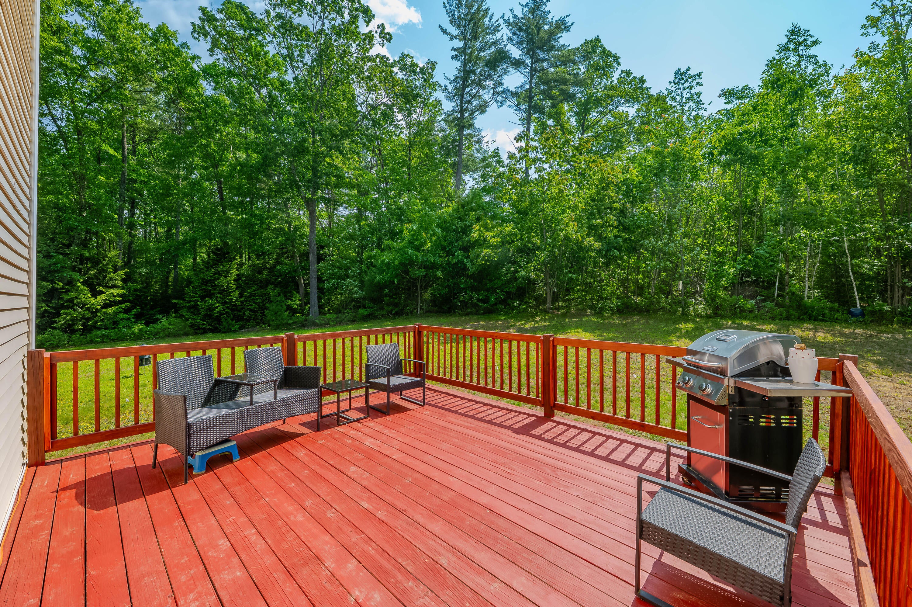 North Berwick, Maine, 03906, United States, 3 Bedrooms Bedrooms, ,3 BathroomsBathrooms,Residential,For Sale,1870422