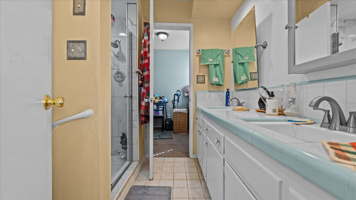 Loma Linda, California, 92354, United States, 3 Bedrooms Bedrooms, ,2 BathroomsBathrooms,Residential,For Sale,1974823