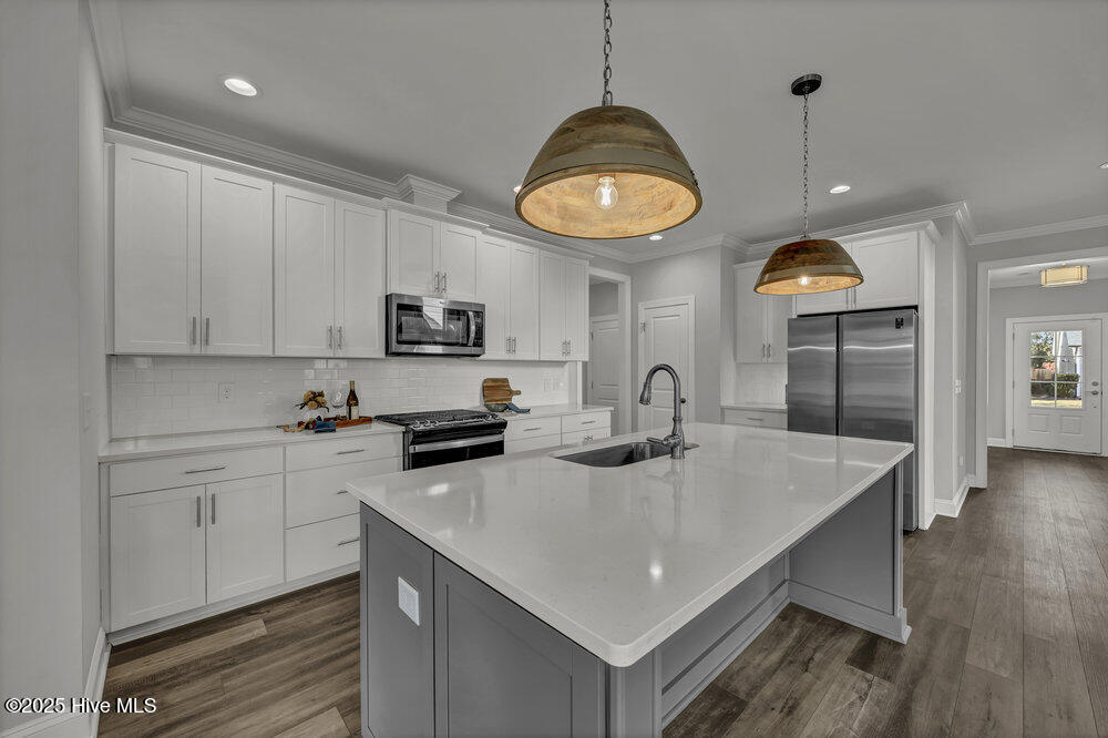 Wilmington, North Carolina, 28412, United States, 4 Bedrooms Bedrooms, ,4 BathroomsBathrooms,Residential,For Sale,1996064