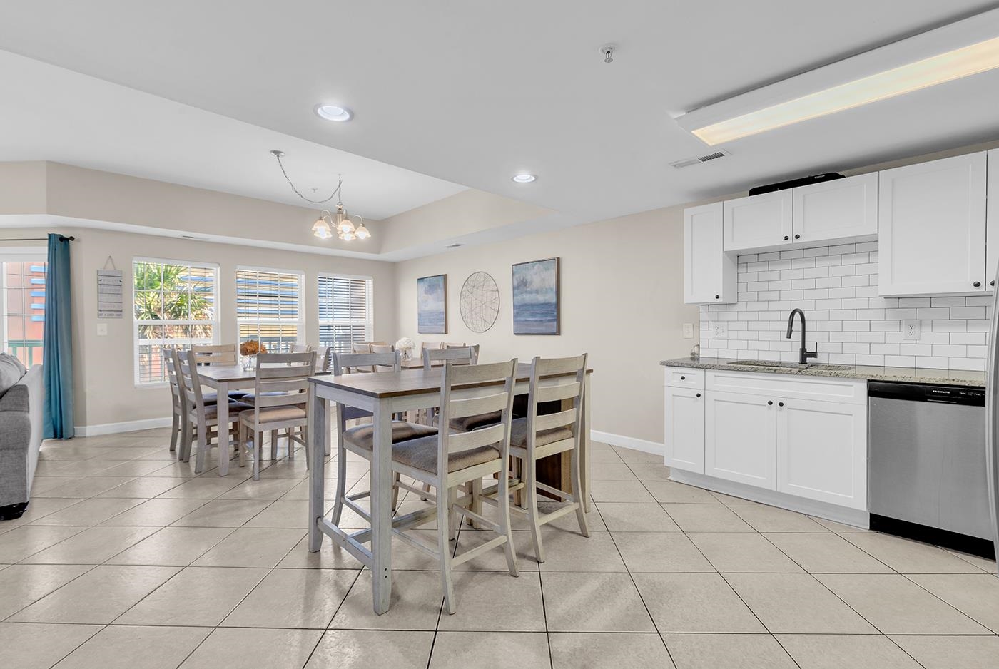 North Myrtle Beach, South Carolina, 29582, United States, 6 Bedrooms Bedrooms, ,4 BathroomsBathrooms,Residential,For Sale,2028384