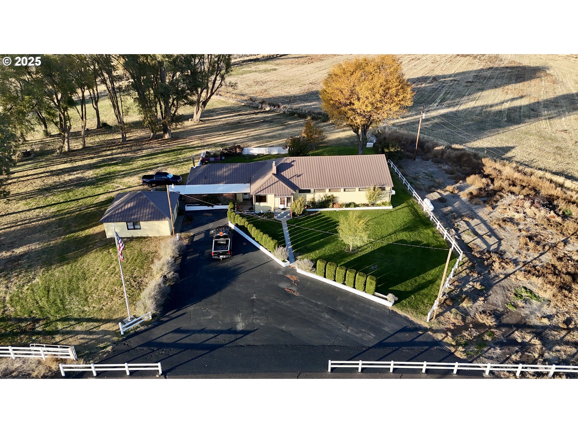 Echo, Oregon, 97826, United States, 3 Bedrooms Bedrooms, ,3 BathroomsBathrooms,Residential,For Sale,1987852