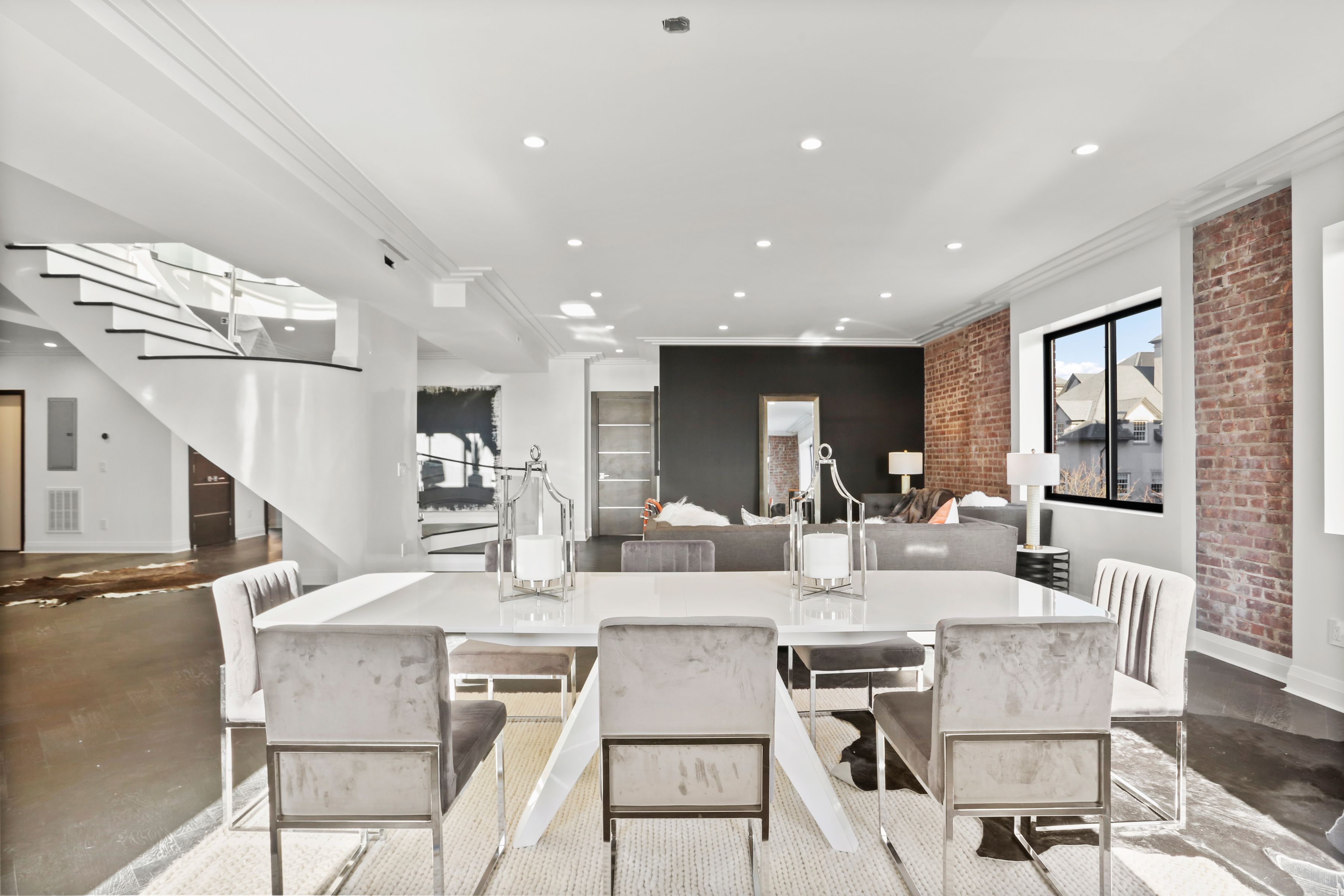  9 Lafayette Court PH - 物件實景
