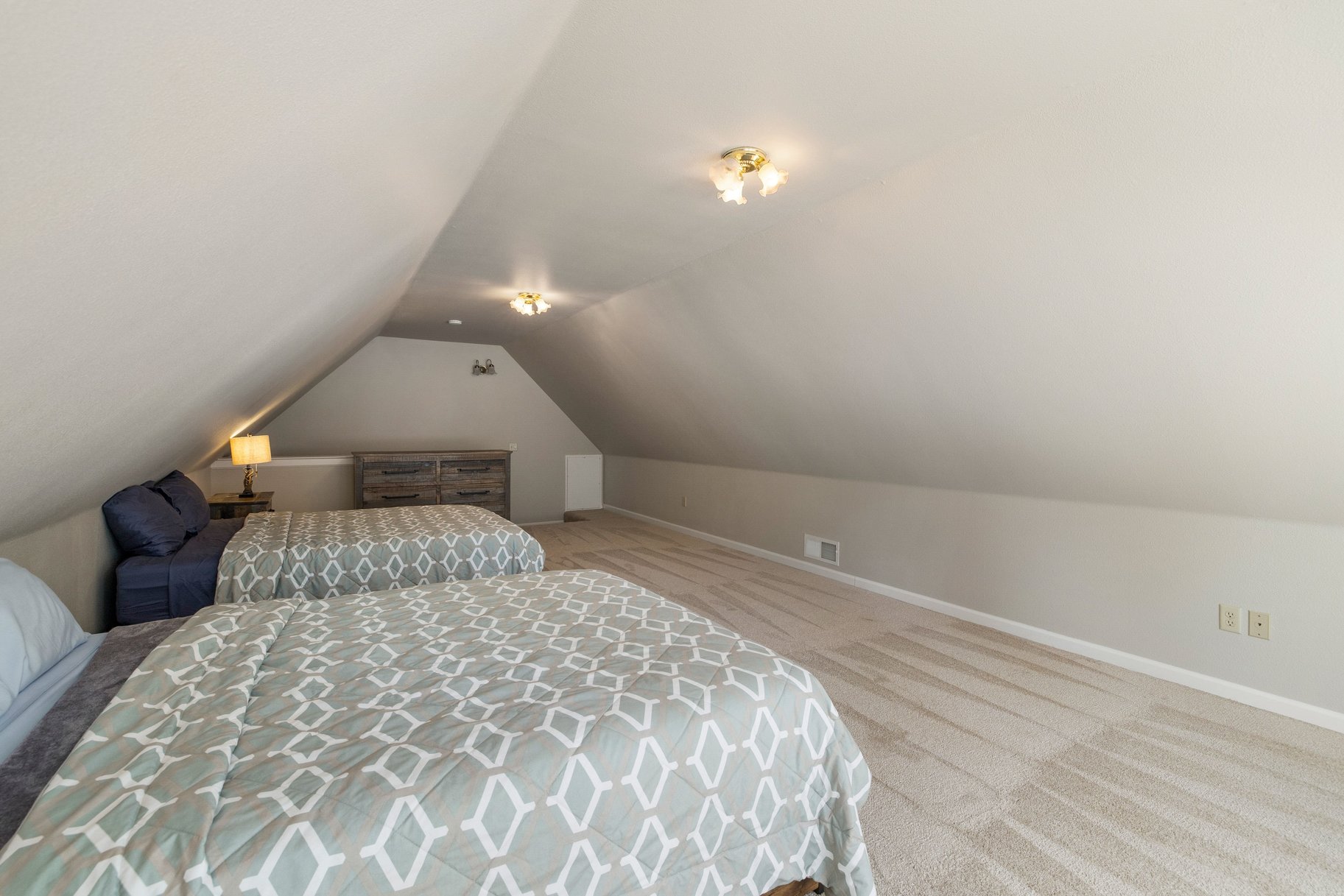  Exceptional Value in Valley Ranch - 物件實景