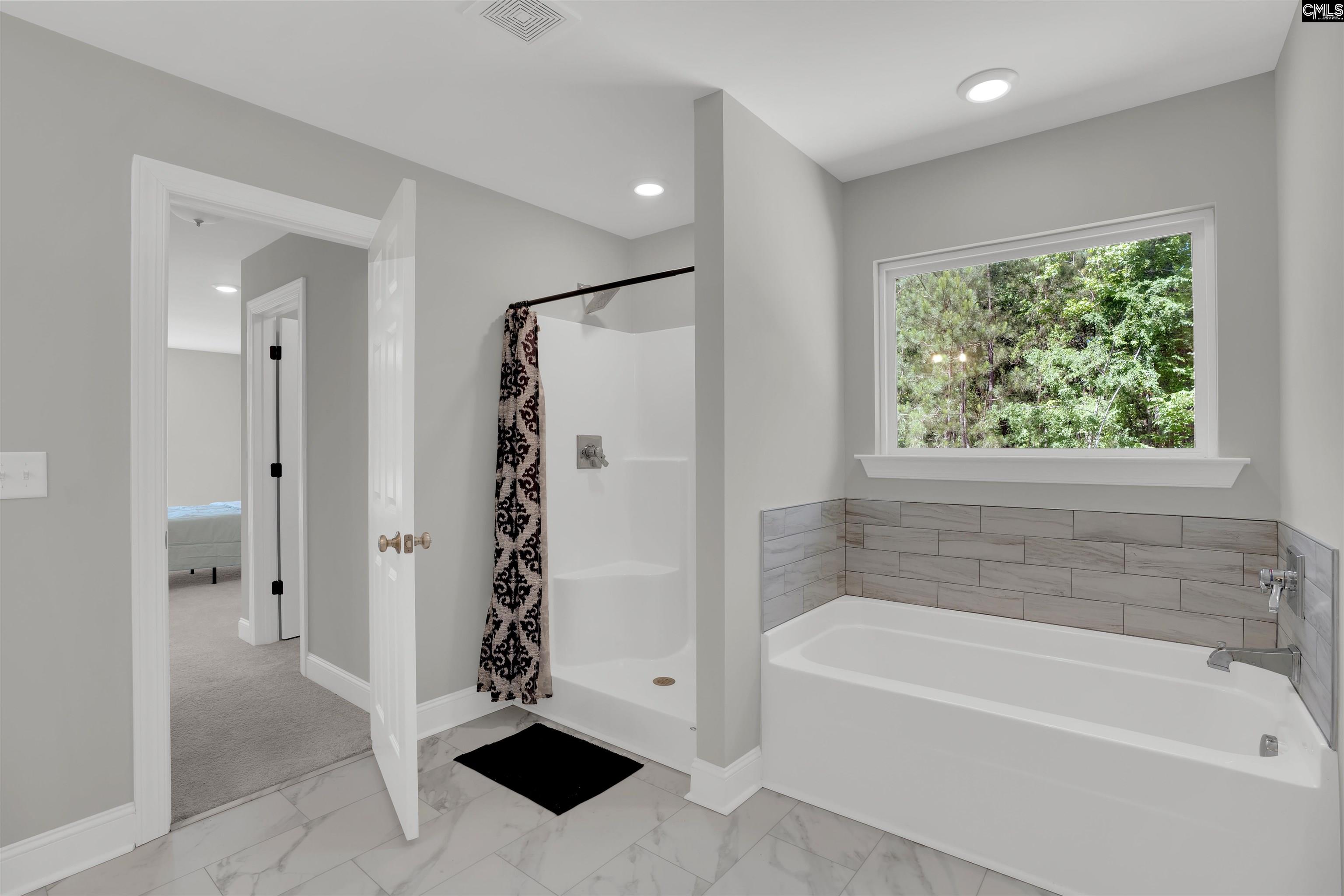 Chapin, South Carolina, 29036, United States, 3 Bedrooms Bedrooms, ,3 BathroomsBathrooms,Residential,For Sale,1804271