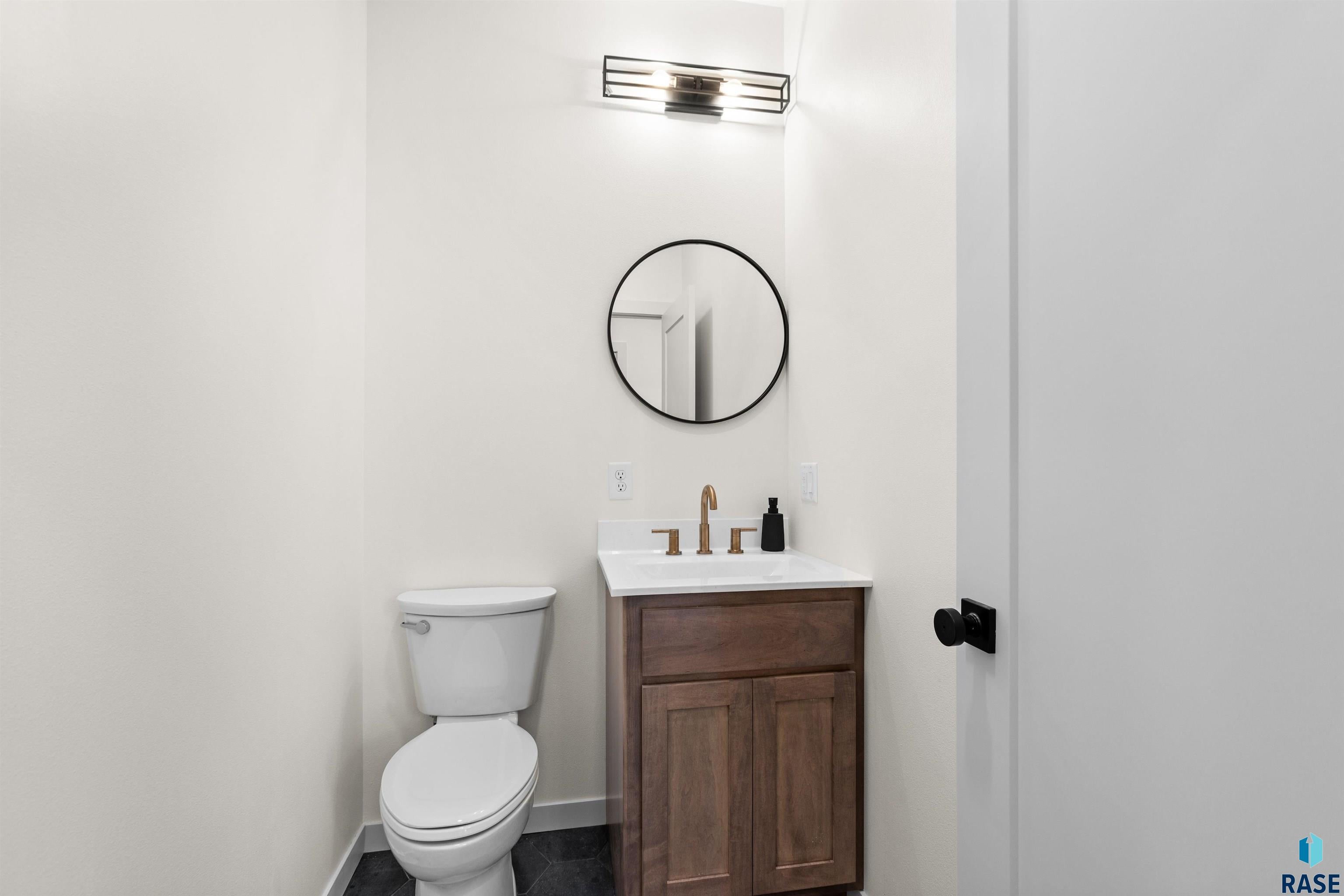 Rock Rapids, Iowa, 51246, United States, 5 Bedrooms Bedrooms, ,3 BathroomsBathrooms,Residential,For Sale,1957836