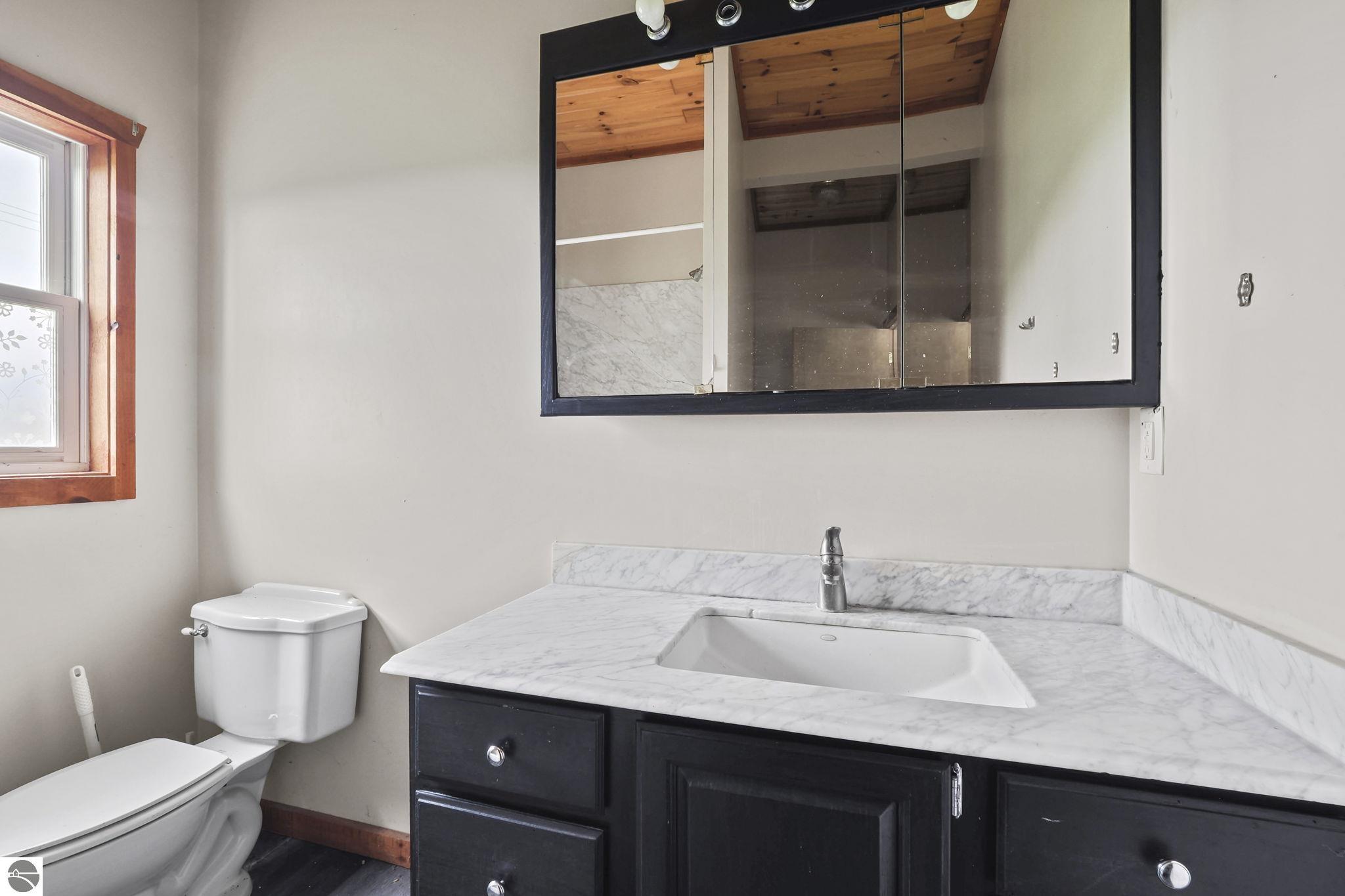 Traverse City, Michigan, 49686, United States, 3 Bedrooms Bedrooms, ,1 BathroomBathrooms,Residential,For Sale,1847565
