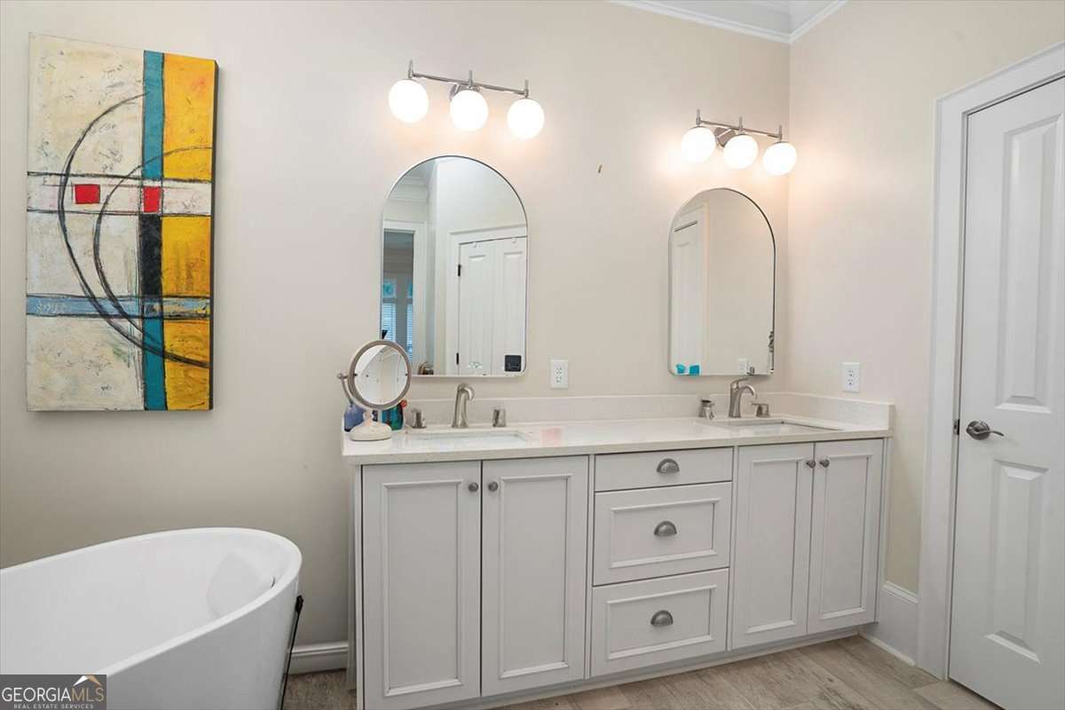 Athens, Georgia, 30607, United States, 3 Bedrooms Bedrooms, ,2 BathroomsBathrooms,Residential,For Sale,1986210