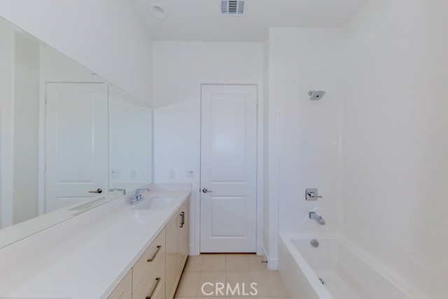Corona, California, 92883, United States, 3 Bedrooms Bedrooms, ,3 BathroomsBathrooms,Residential,For Sale,1842584
