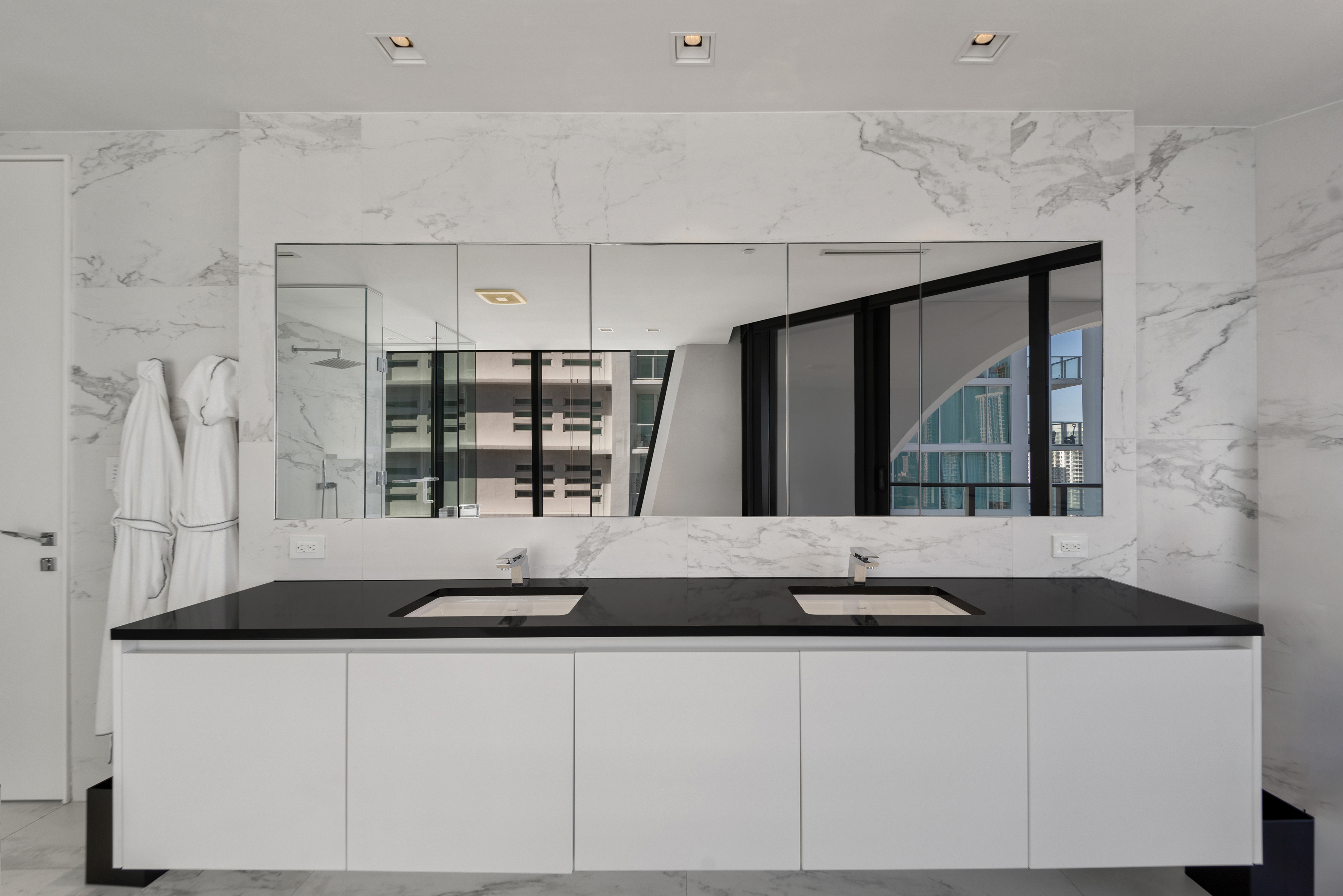  1000 Biscayne Blvd, Miami, FL, 33132 - 物件實景