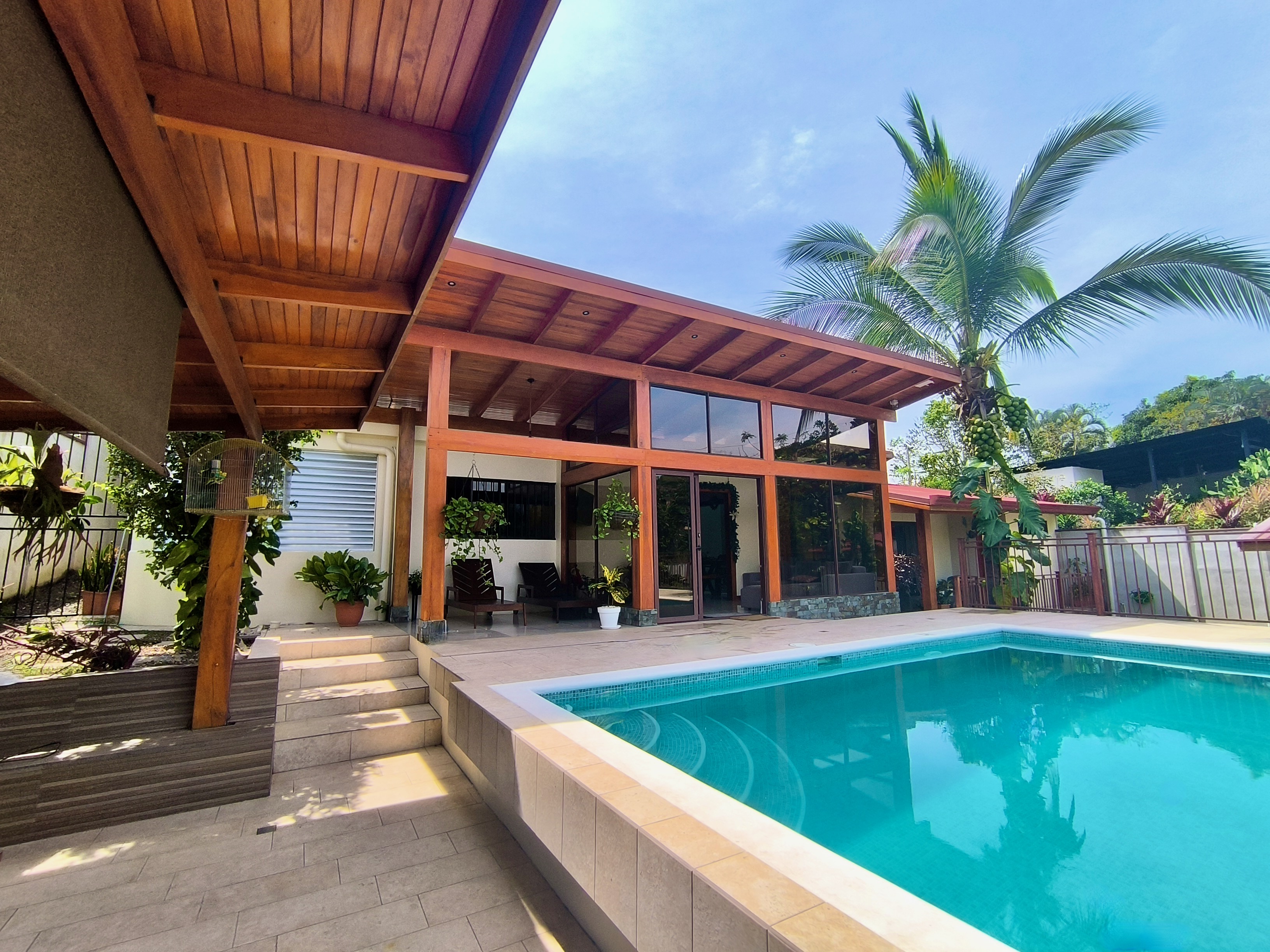 Atenas, Alajuela, CR, 4 Bedrooms Bedrooms, ,4 BathroomsBathrooms,Residential,For Sale,1687102