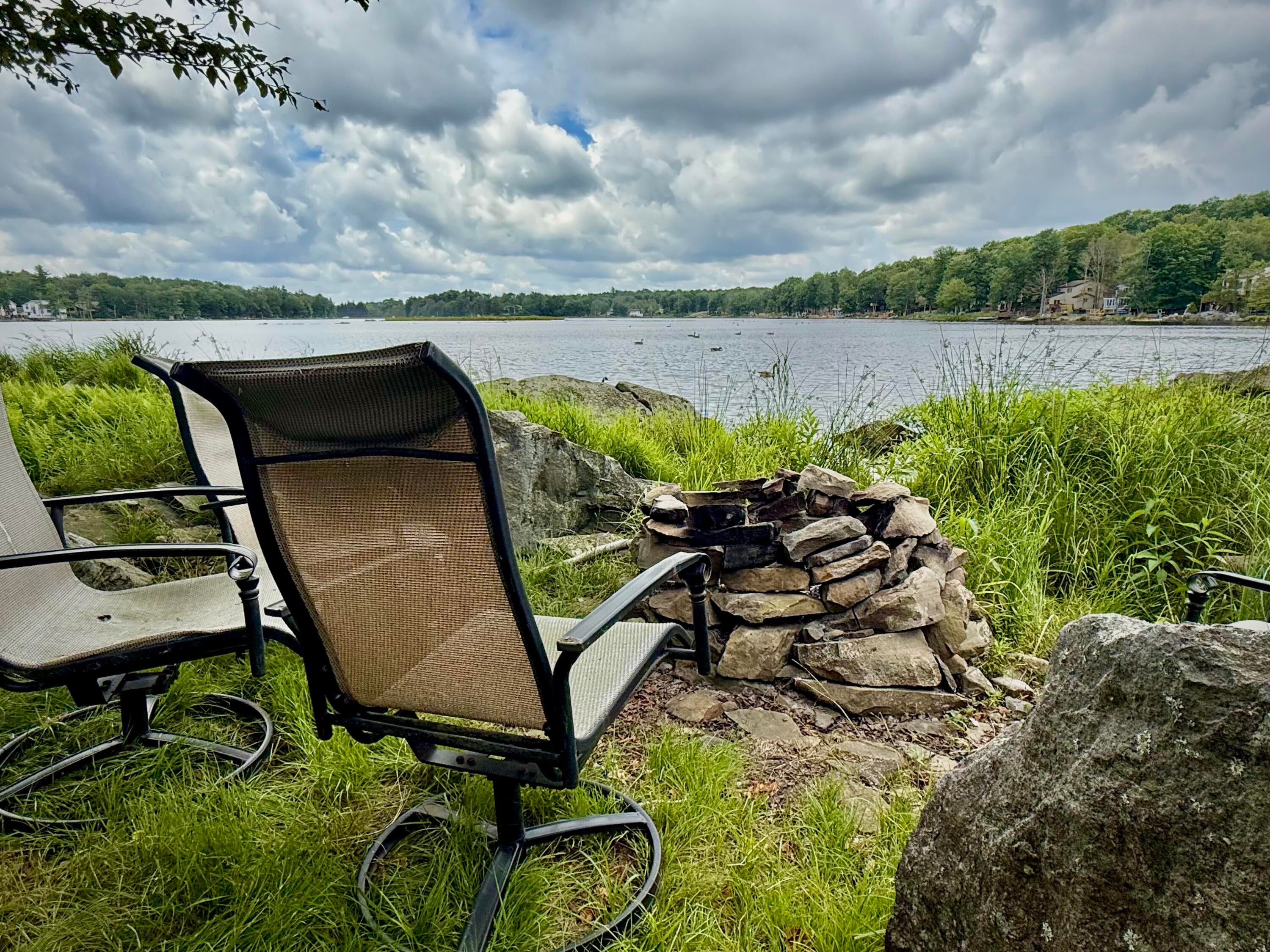 Tobyhanna, Pennsylvania, 18466, United States, 3 Bedrooms Bedrooms, ,3 BathroomsBathrooms,Residential,For Sale,2005283