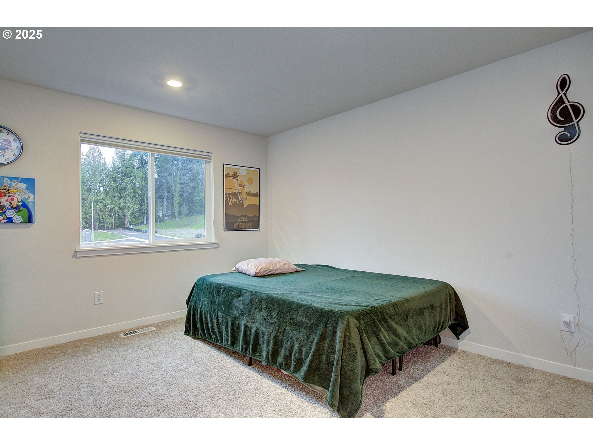 Vancouver, Washington, 98665, United States, 4 Bedrooms Bedrooms, ,2 BathroomsBathrooms,Residential,For Sale,2000903