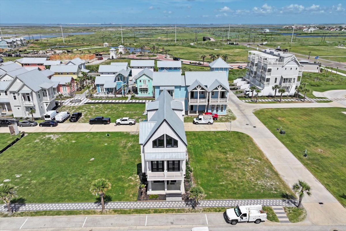 Port Aransas, Texas, 78373, United States, 3 Bedrooms Bedrooms, ,3 BathroomsBathrooms,Residential,For Sale,1979271