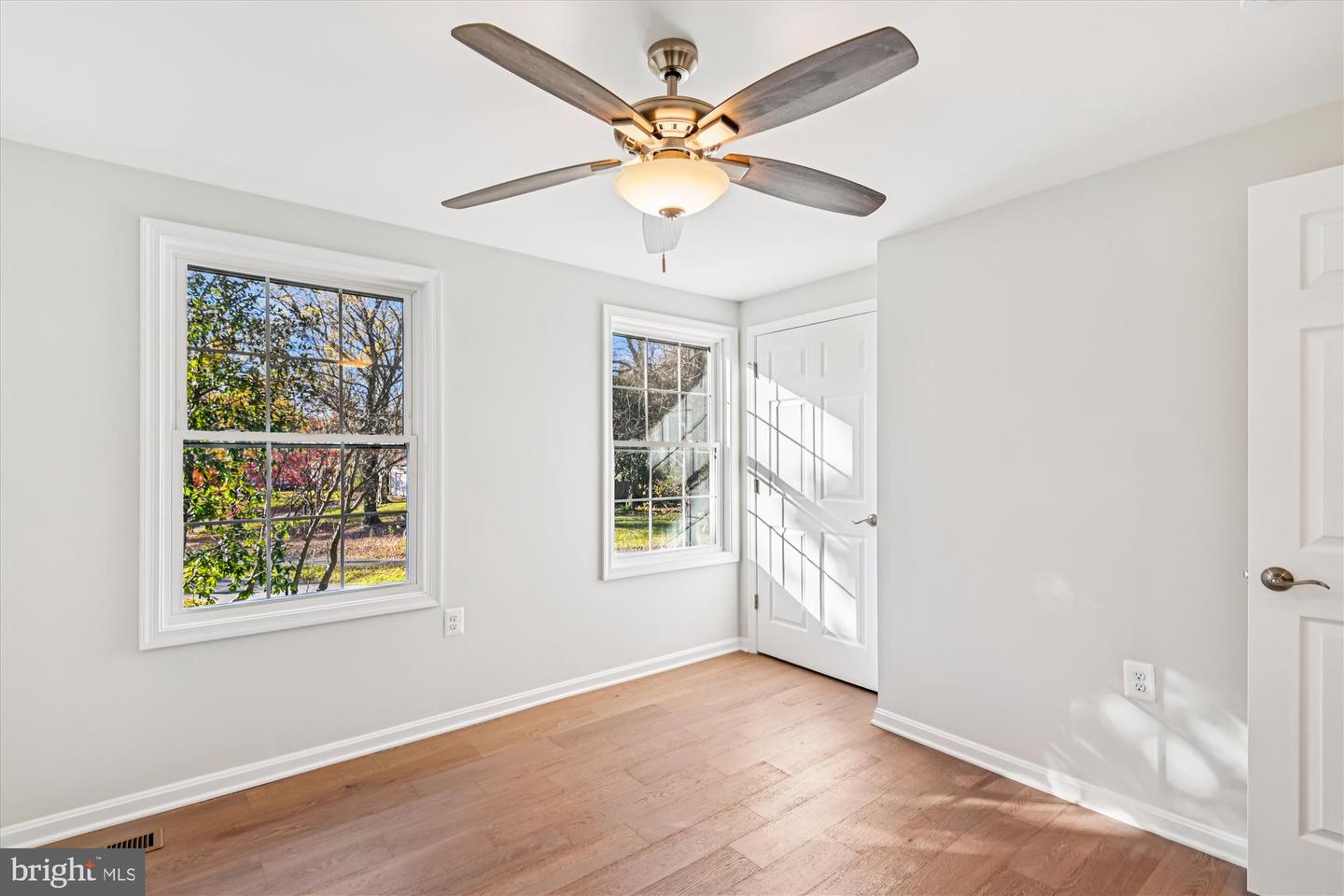 Riva, Maryland, 21140, United States, 4 Bedrooms Bedrooms, ,3 BathroomsBathrooms,Residential,For Sale,1993297