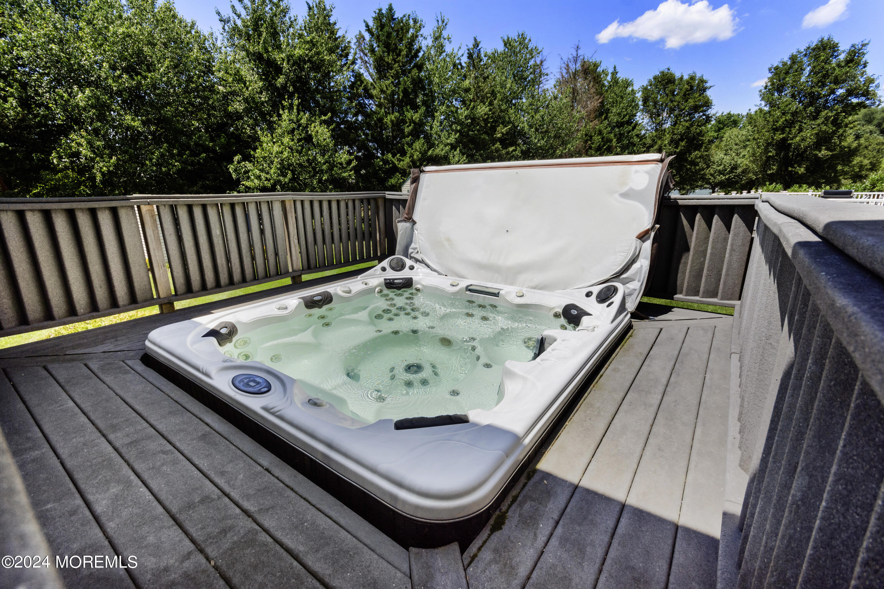 Howell, New Jersey, 07731, United States, 6 Bedrooms Bedrooms, ,3 BathroomsBathrooms,Residential,For Sale,1921817