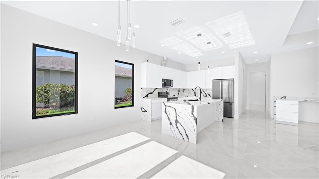 CAPE CORAL, Florida, 33990, United States, 3 Bedrooms Bedrooms, ,2 BathroomsBathrooms,Residential,For Sale,2005452