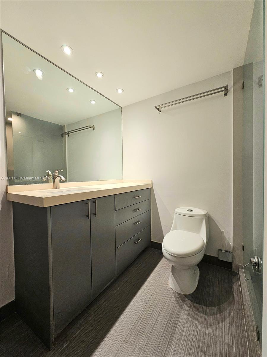 Miami Beach, Florida, 33139, United States, 1 Bedroom Bedrooms, ,1 BathroomBathrooms,Residential,For Sale,1807111