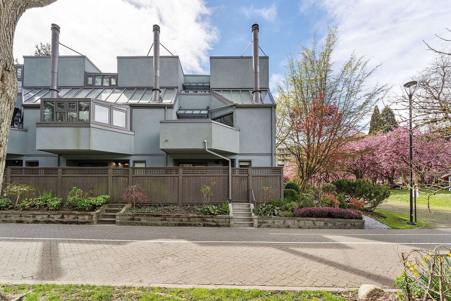  False Creek Seawall Townhouse - 物件實景