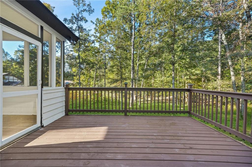 Snellville, Georgia, 30039, United States, 5 Bedrooms Bedrooms, ,4 BathroomsBathrooms,Residential,For Sale,1993862