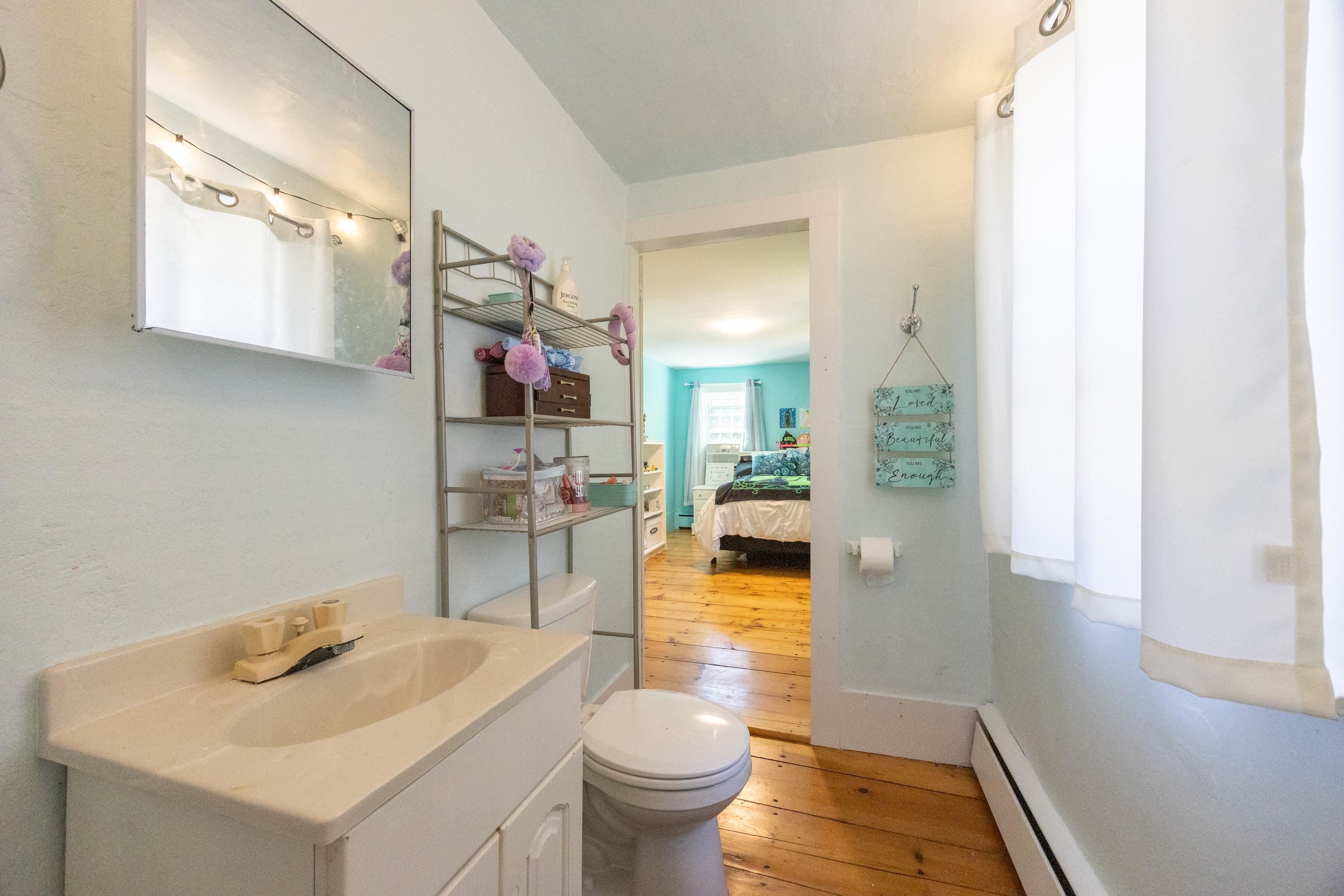 Pembroke, New Hampshire, 03275, United States, 4 Bedrooms Bedrooms, ,3 BathroomsBathrooms,Residential,For Sale,1925461